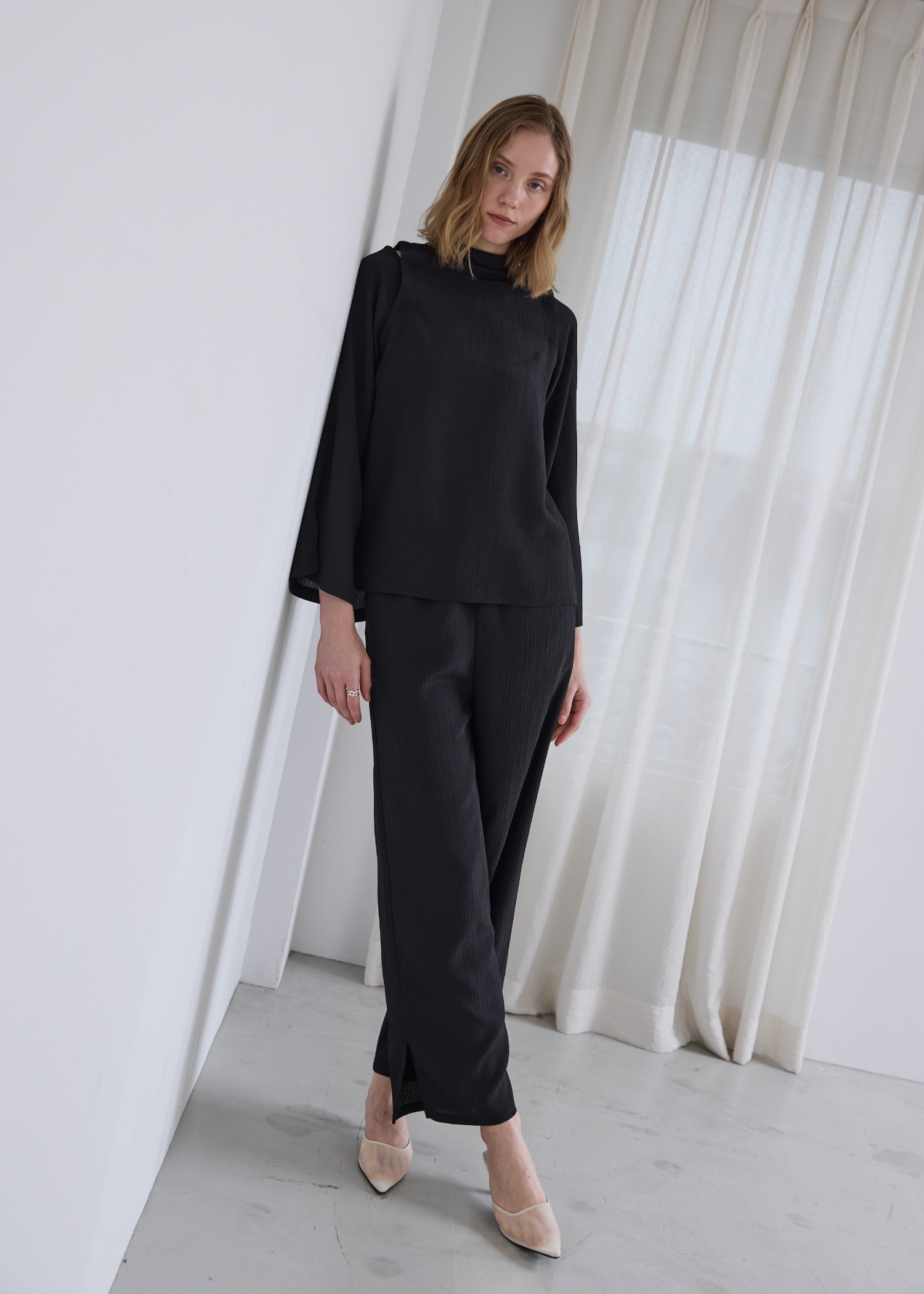 removal sleeve crepe tops