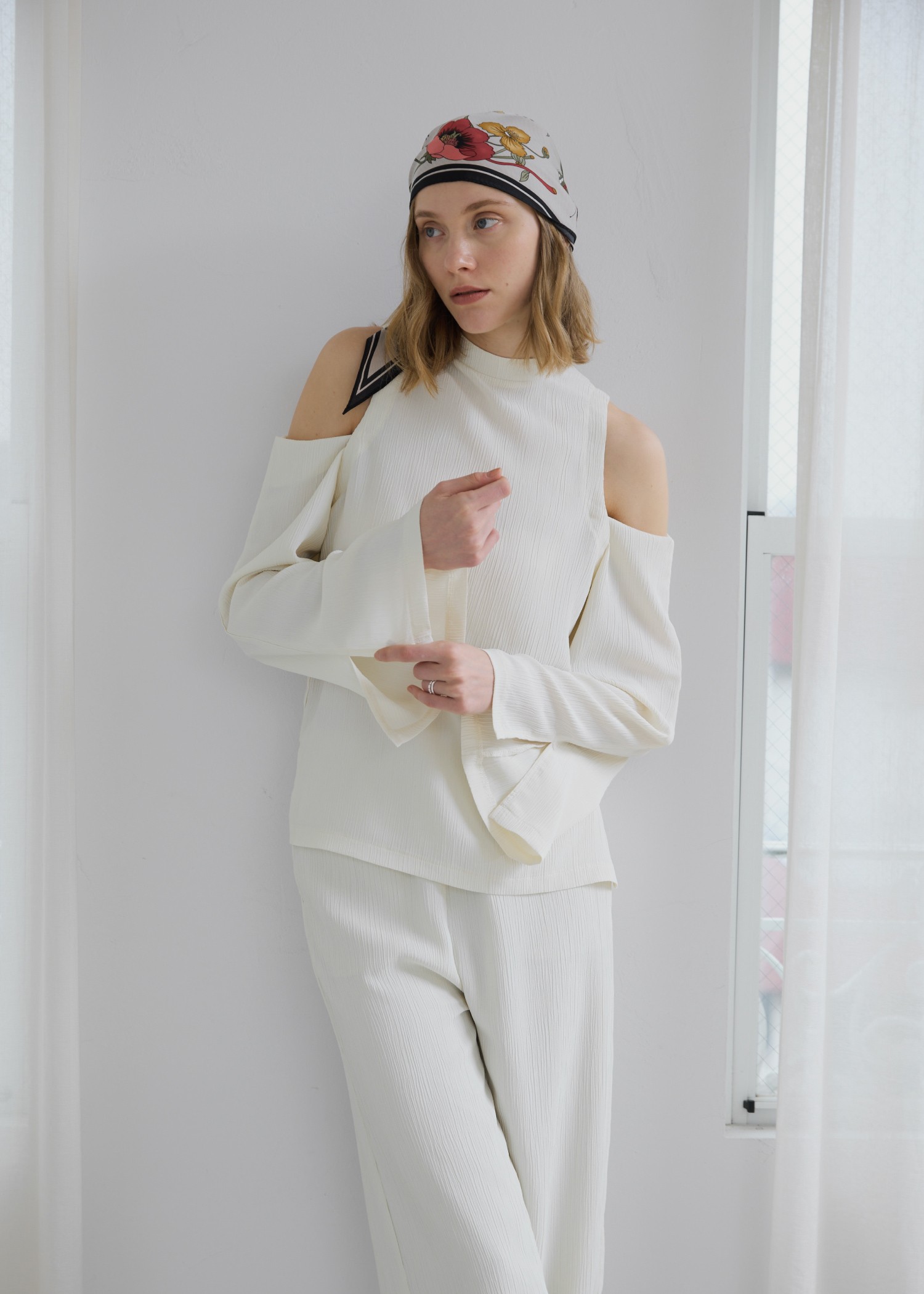 removal sleeve crepe tops