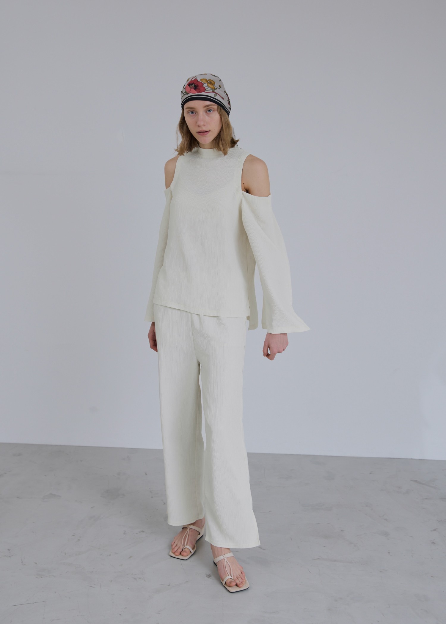 removal sleeve crepe tops