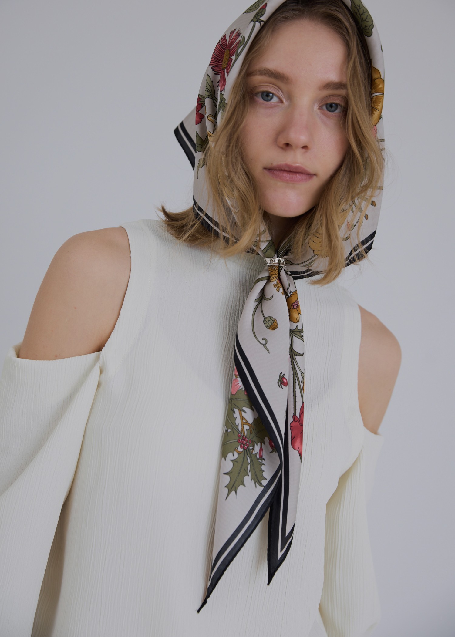 removal sleeve crepe tops