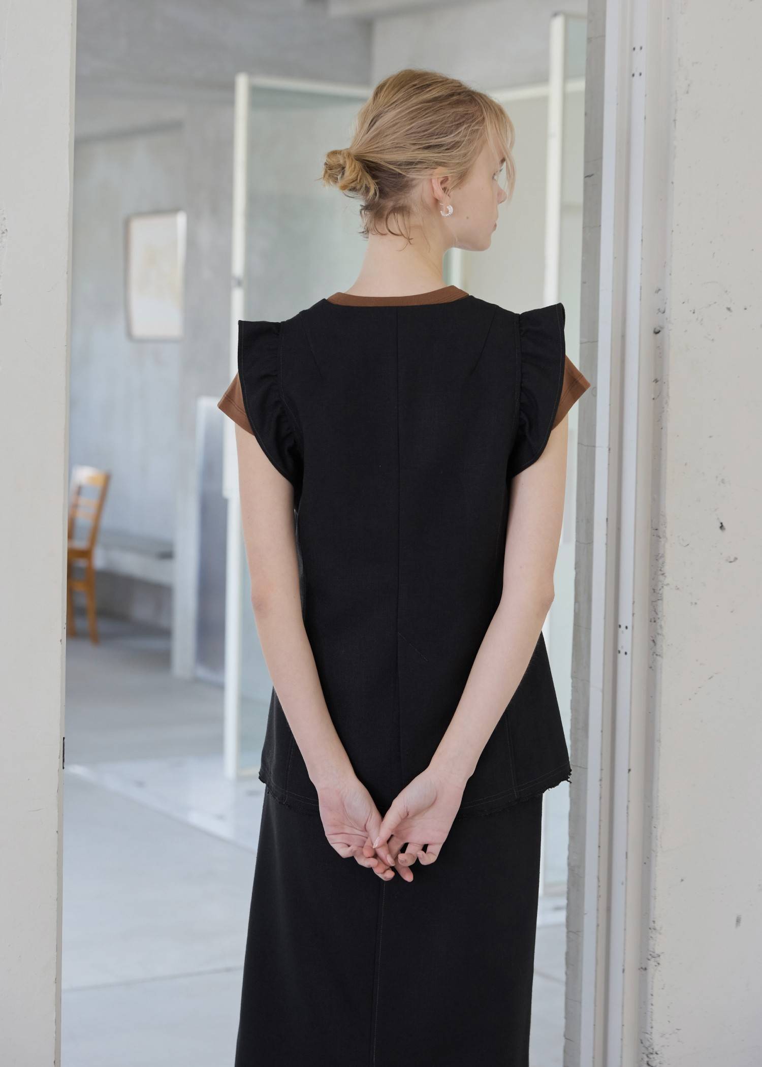 no collar frill sleeve nep gilet