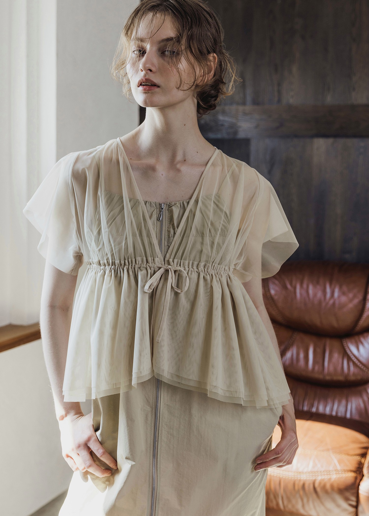 frill sleeve peplum tulle tops