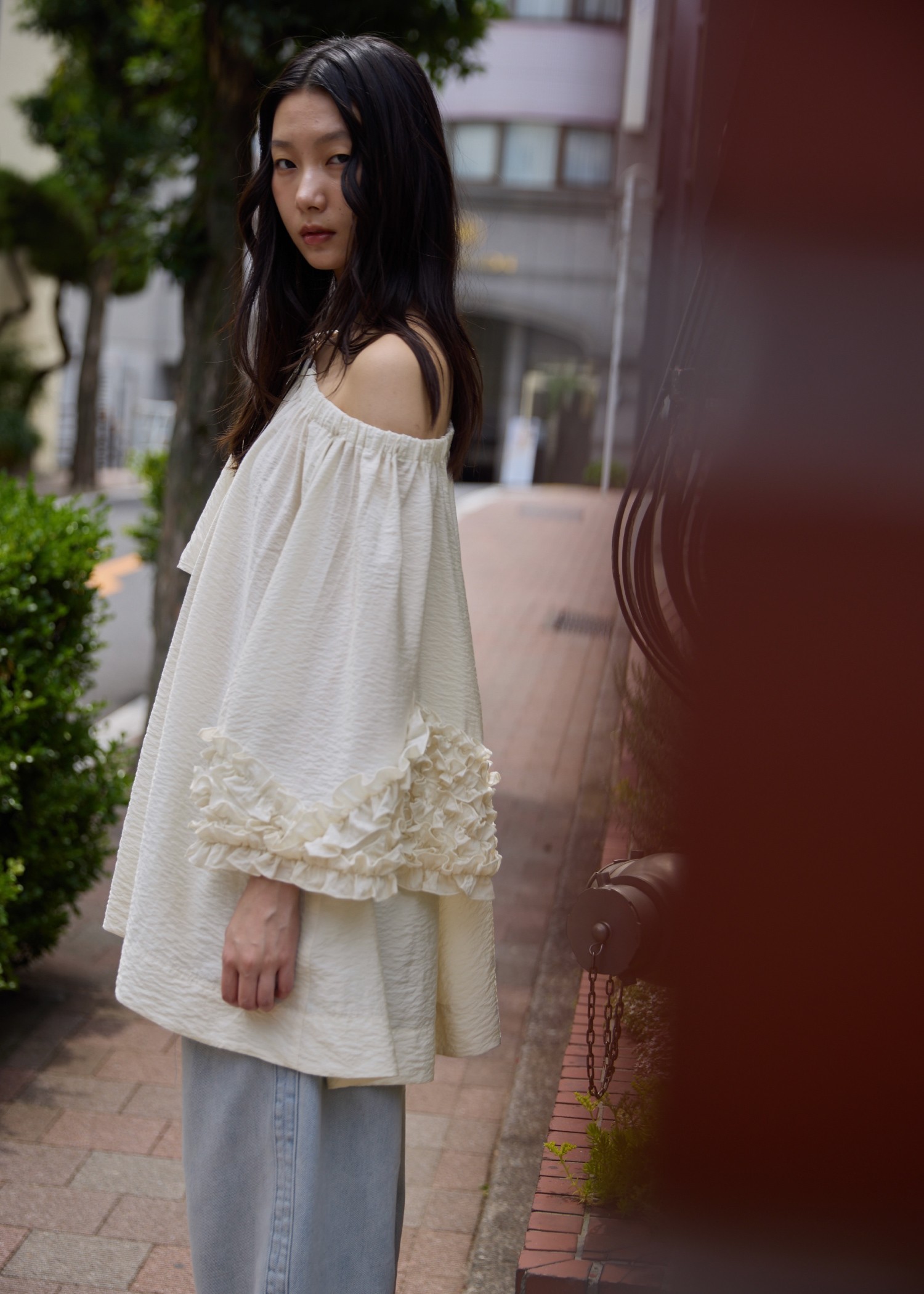 flutter frill sleeve gather tunic