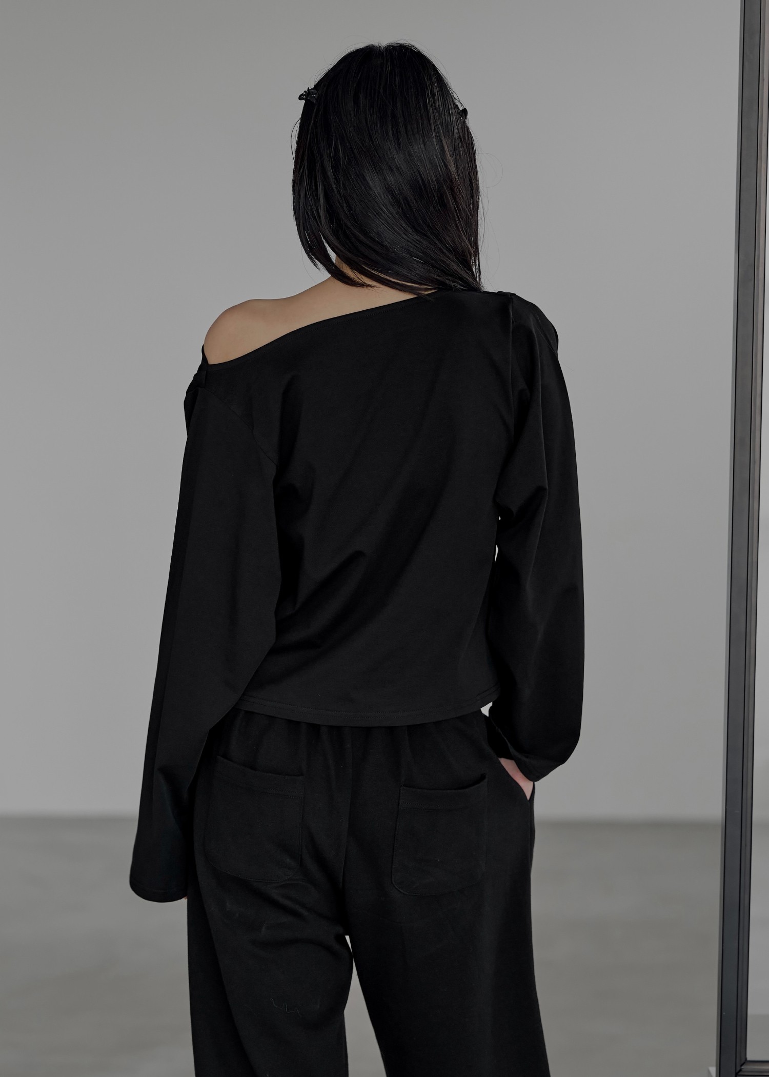 asymmetry drape neck tops