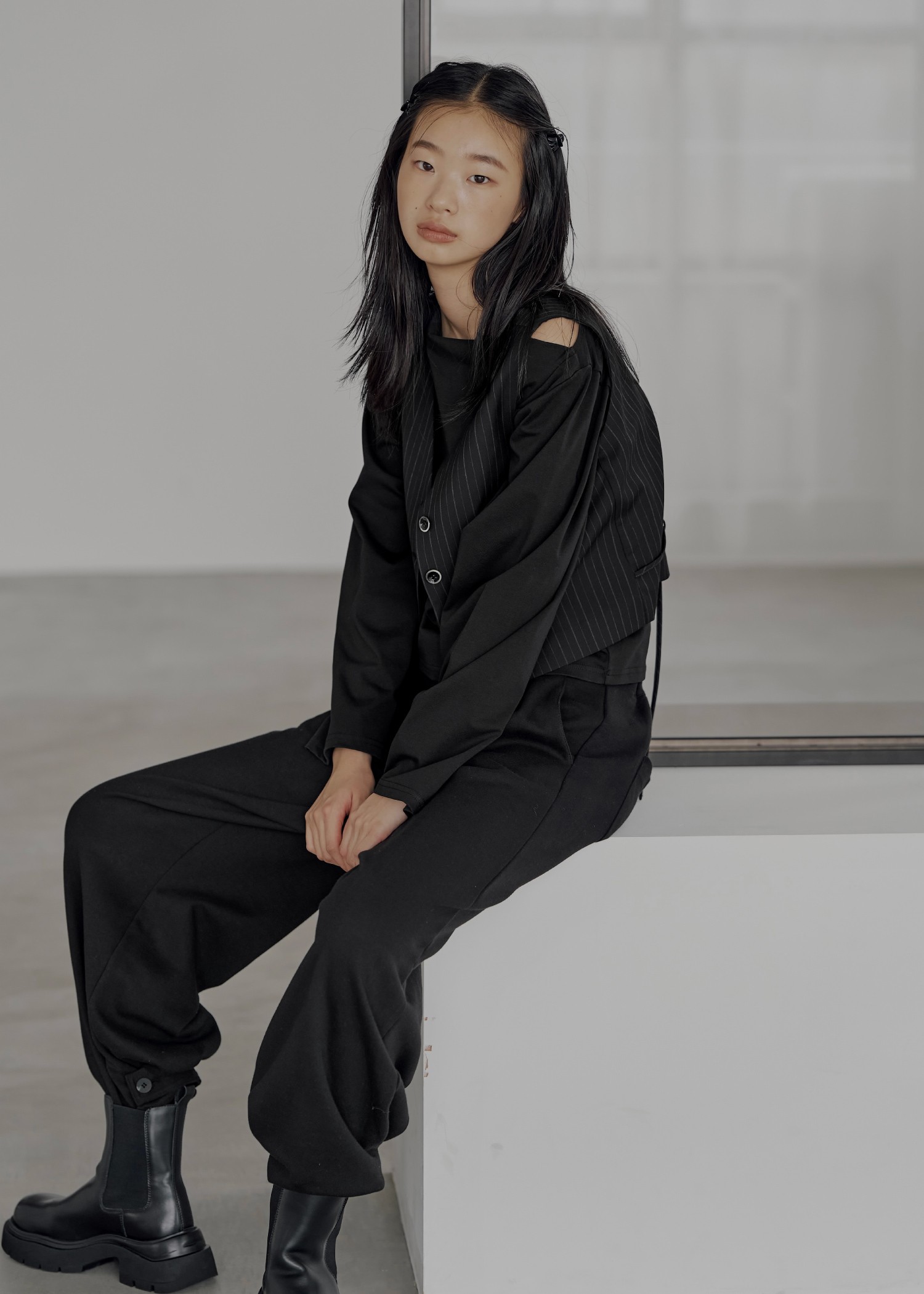 asymmetry drape neck tops