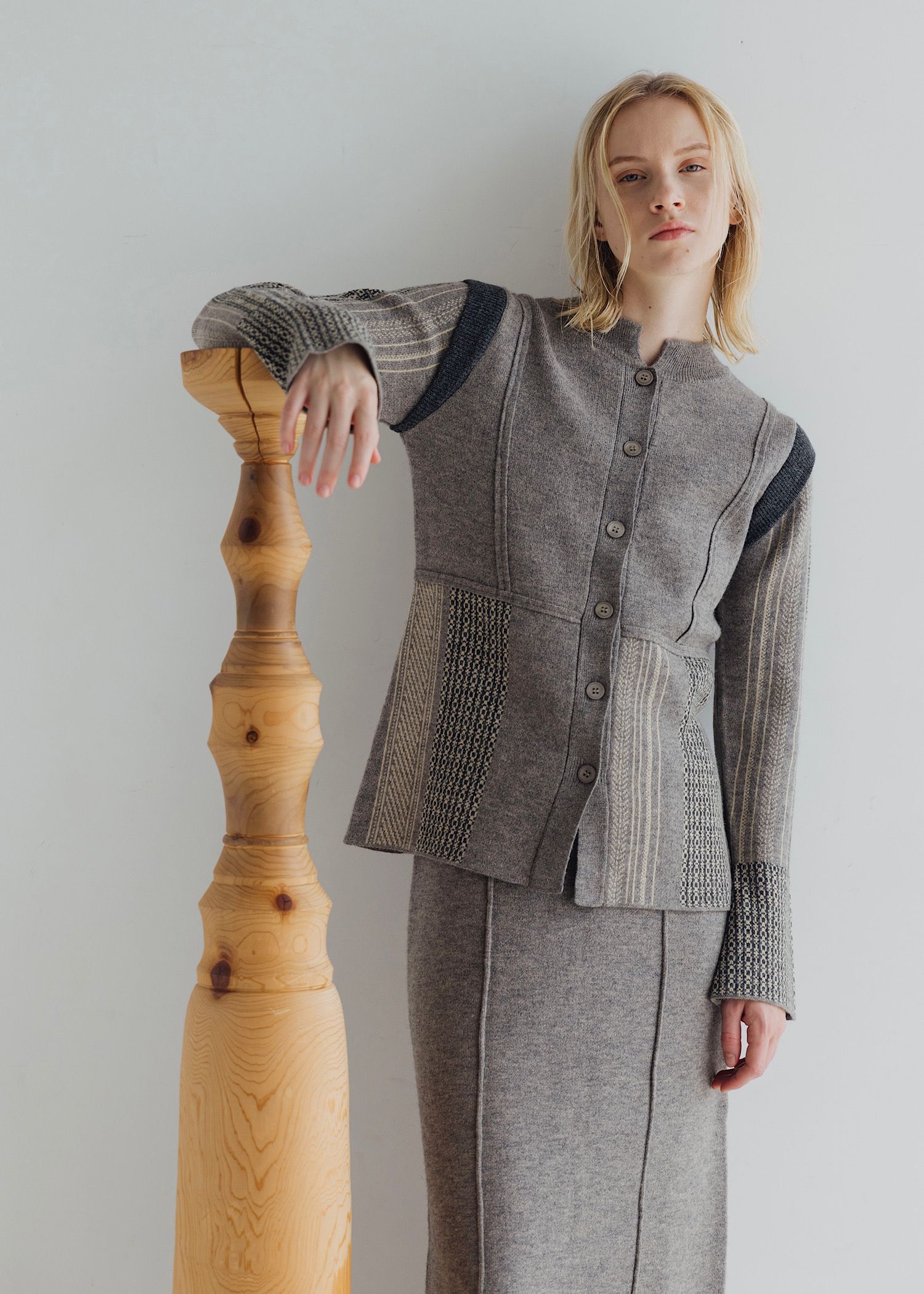 jacquard weave placement peplum knit