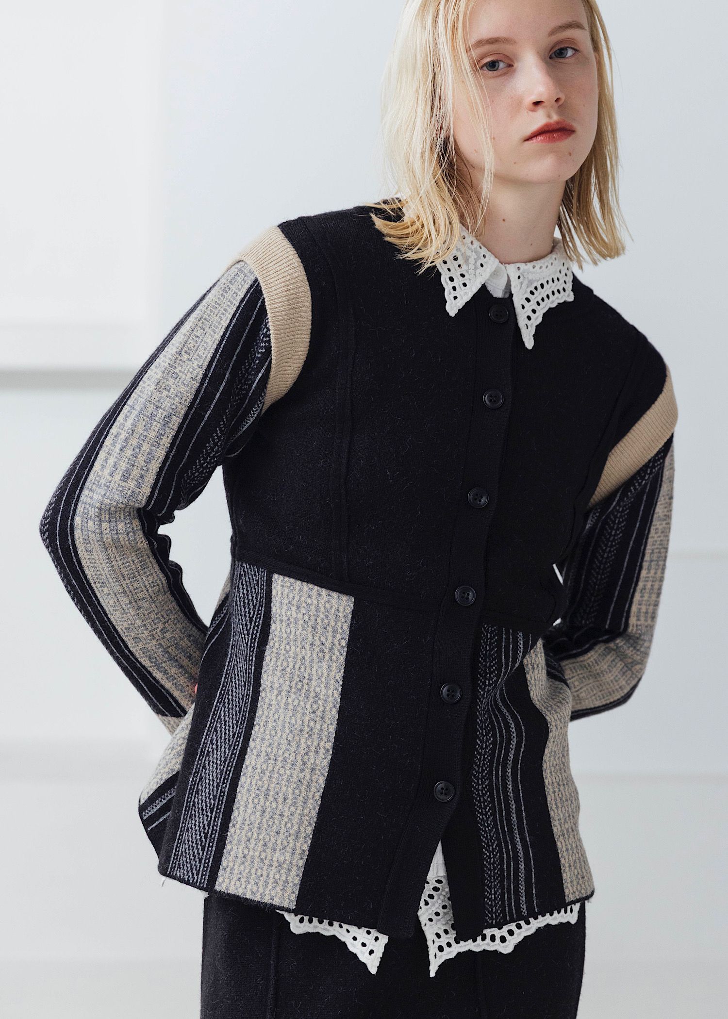 jacquard weave placement peplum knit