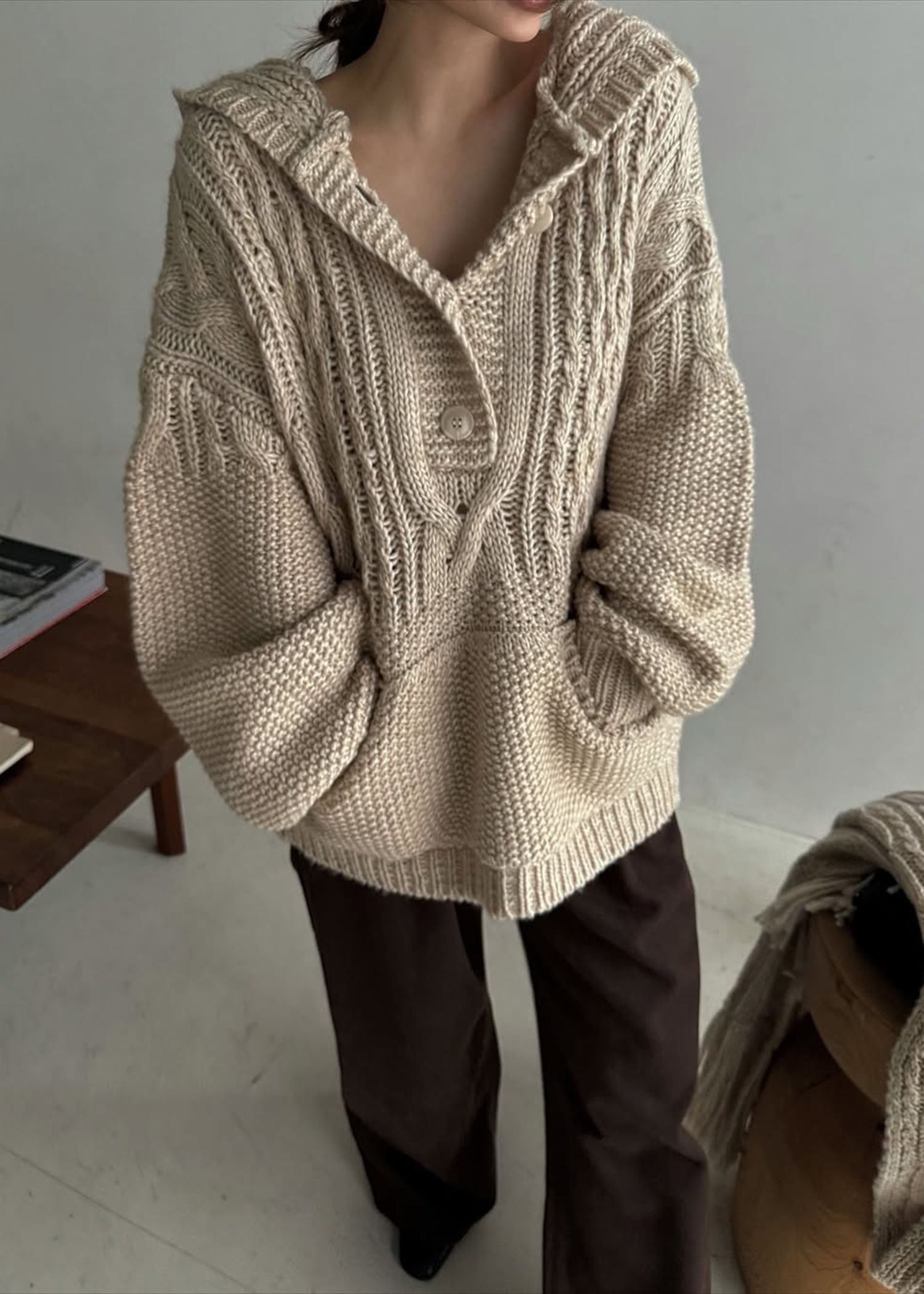 skipper hoodie cable muff pocket knit