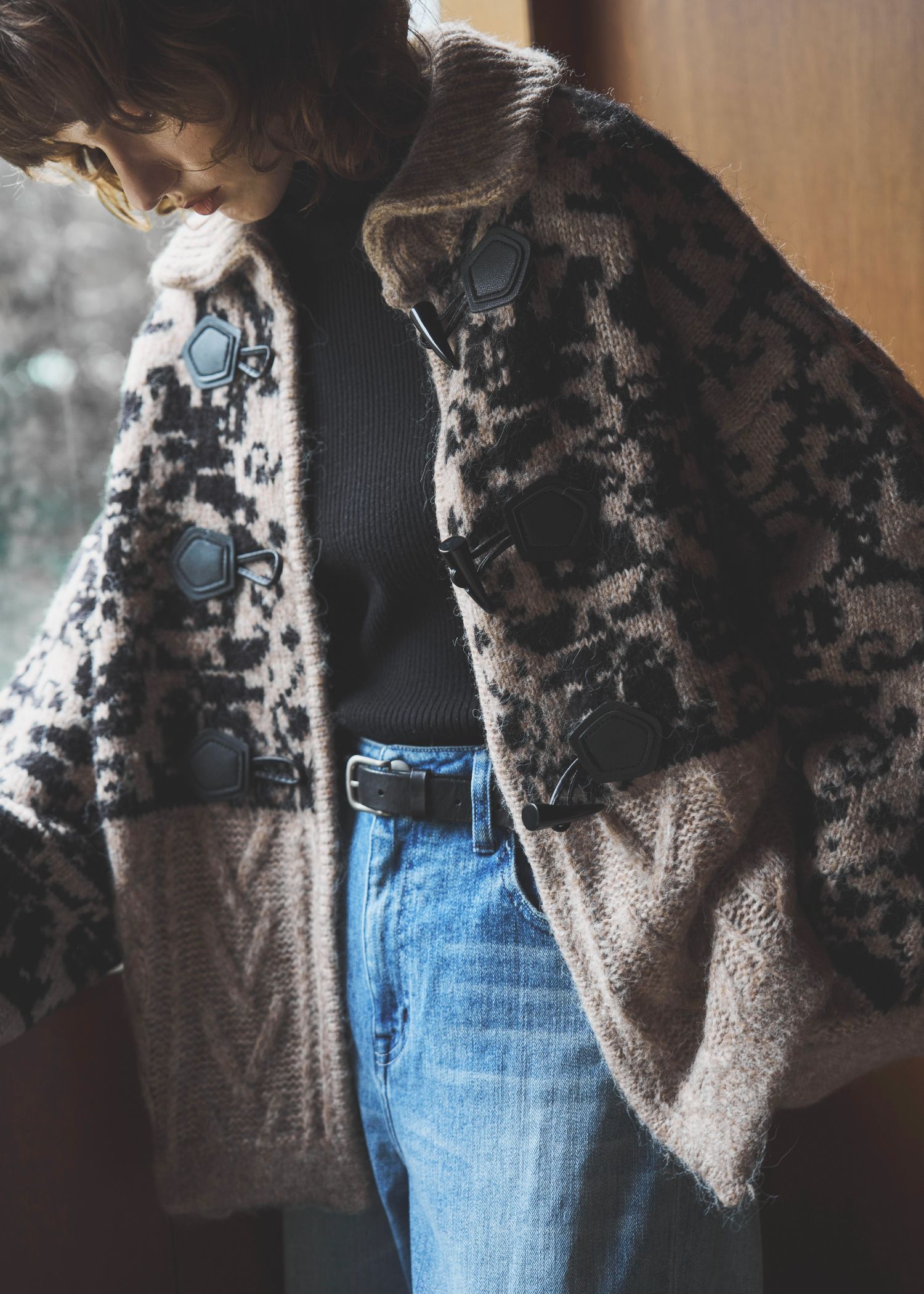 jacquard & cable placement toggle knit