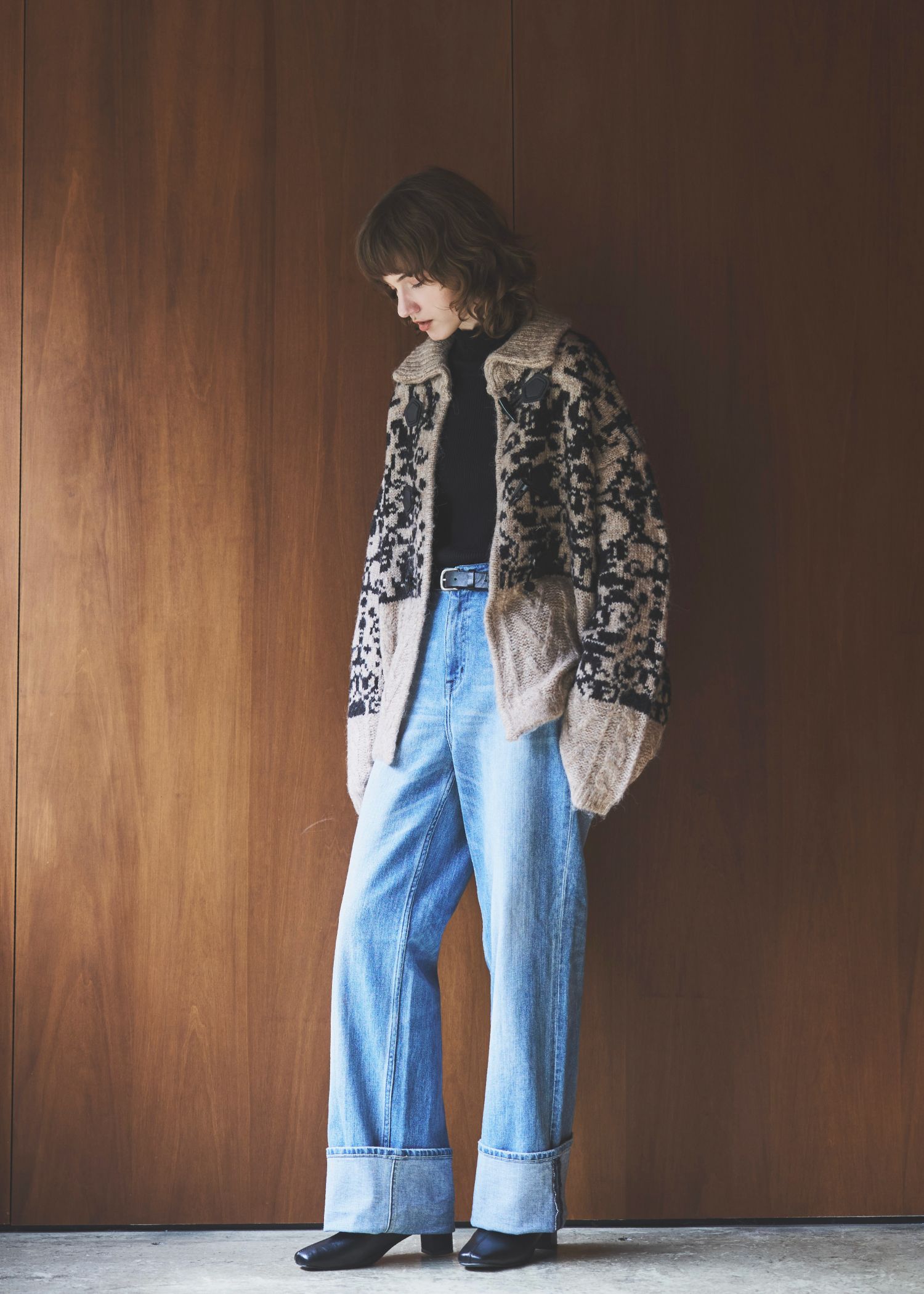 jacquard & cable placement toggle knit