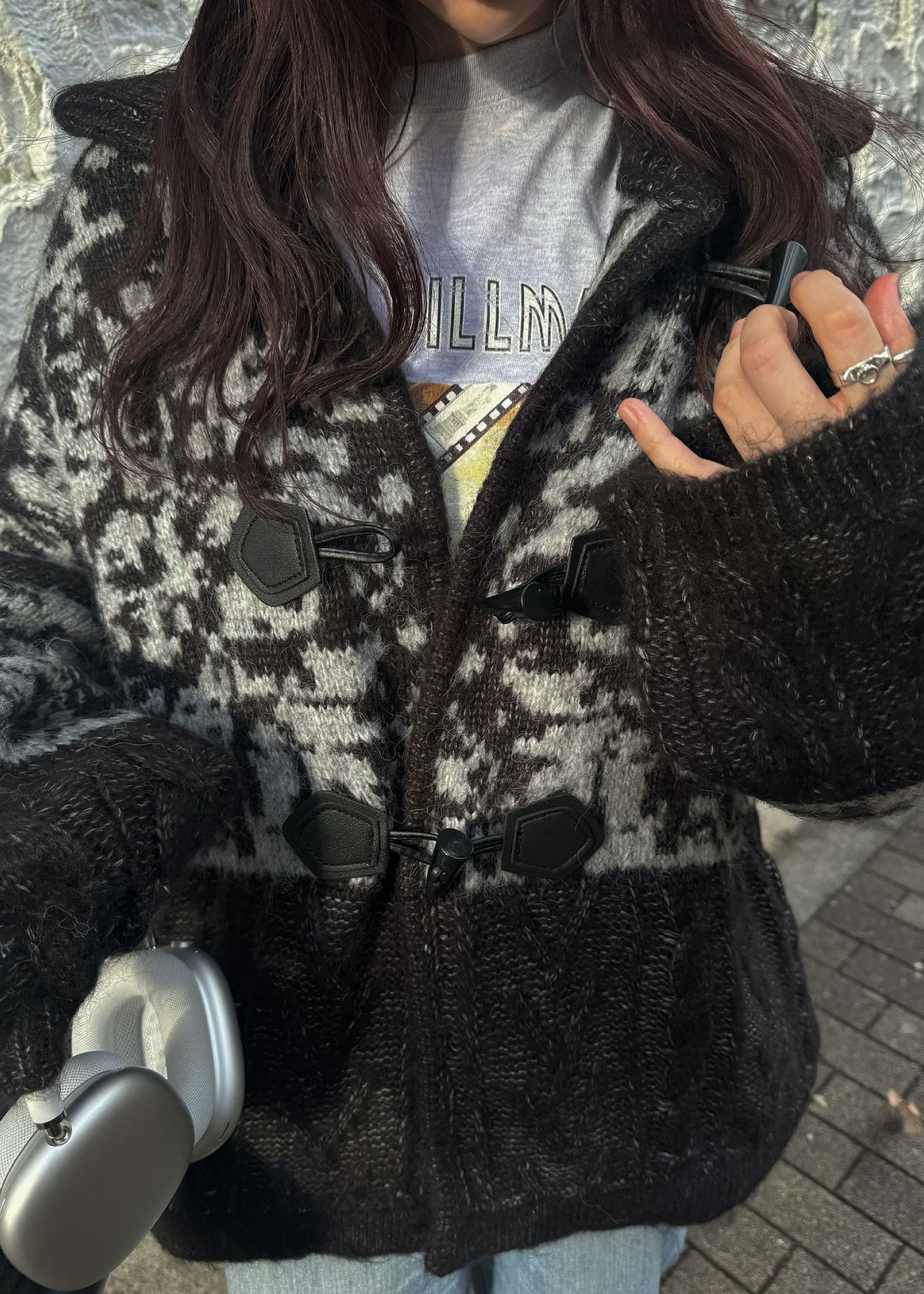 jacquard & cable placement toggle knit