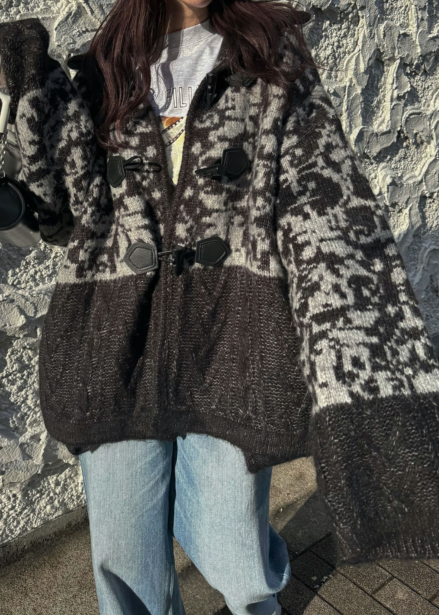 jacquard & cable placement toggle knit