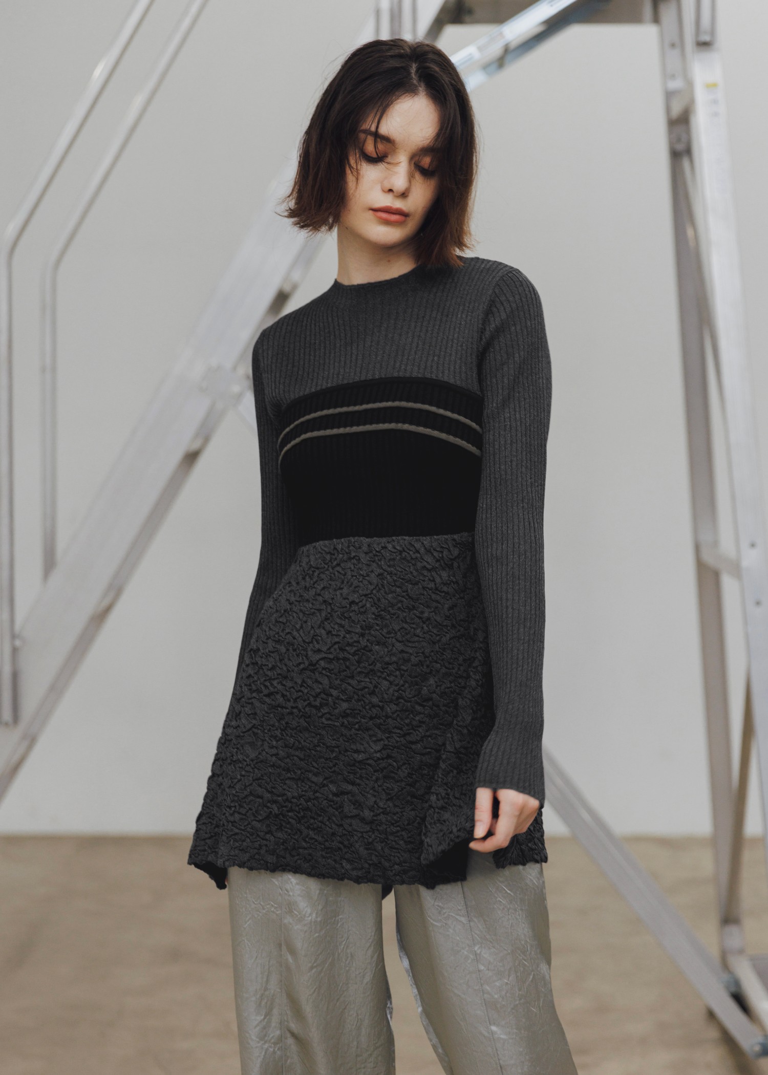 sheer lame peplum blister jacquard knit