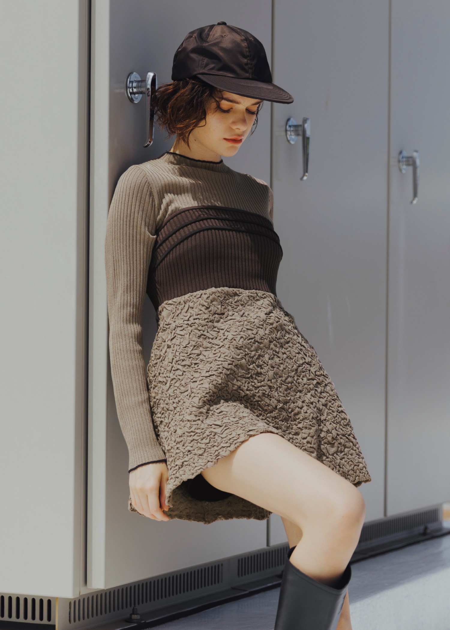 sheer lame peplum blister jacquard knit