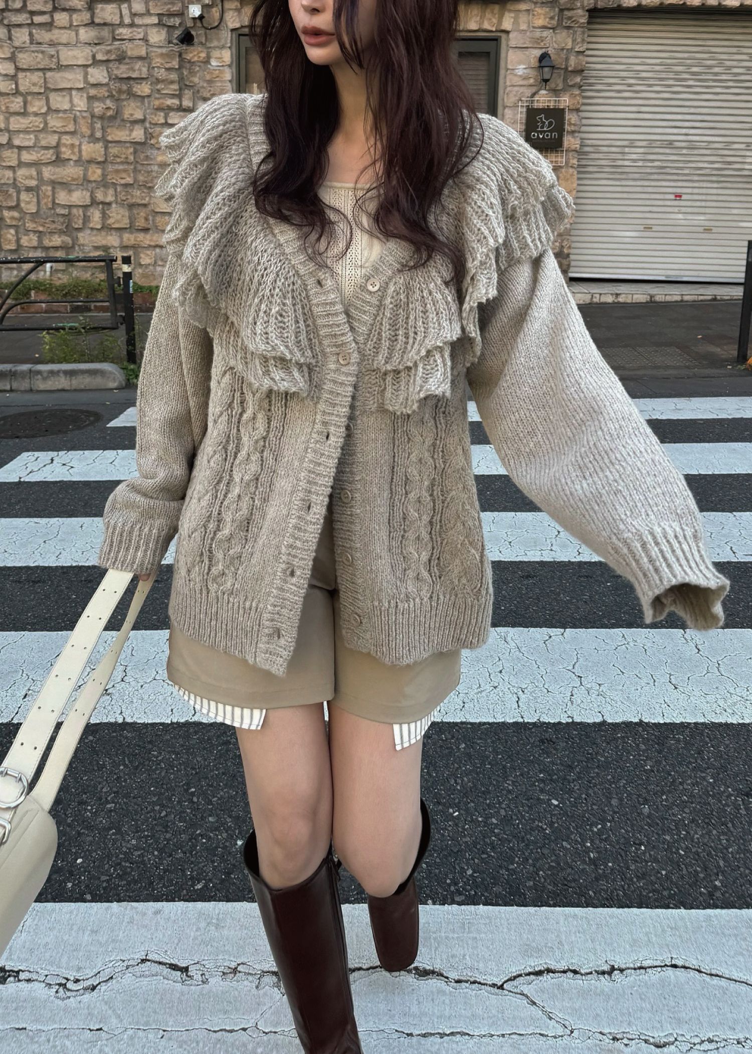 shoulder frill cable knit cardigan