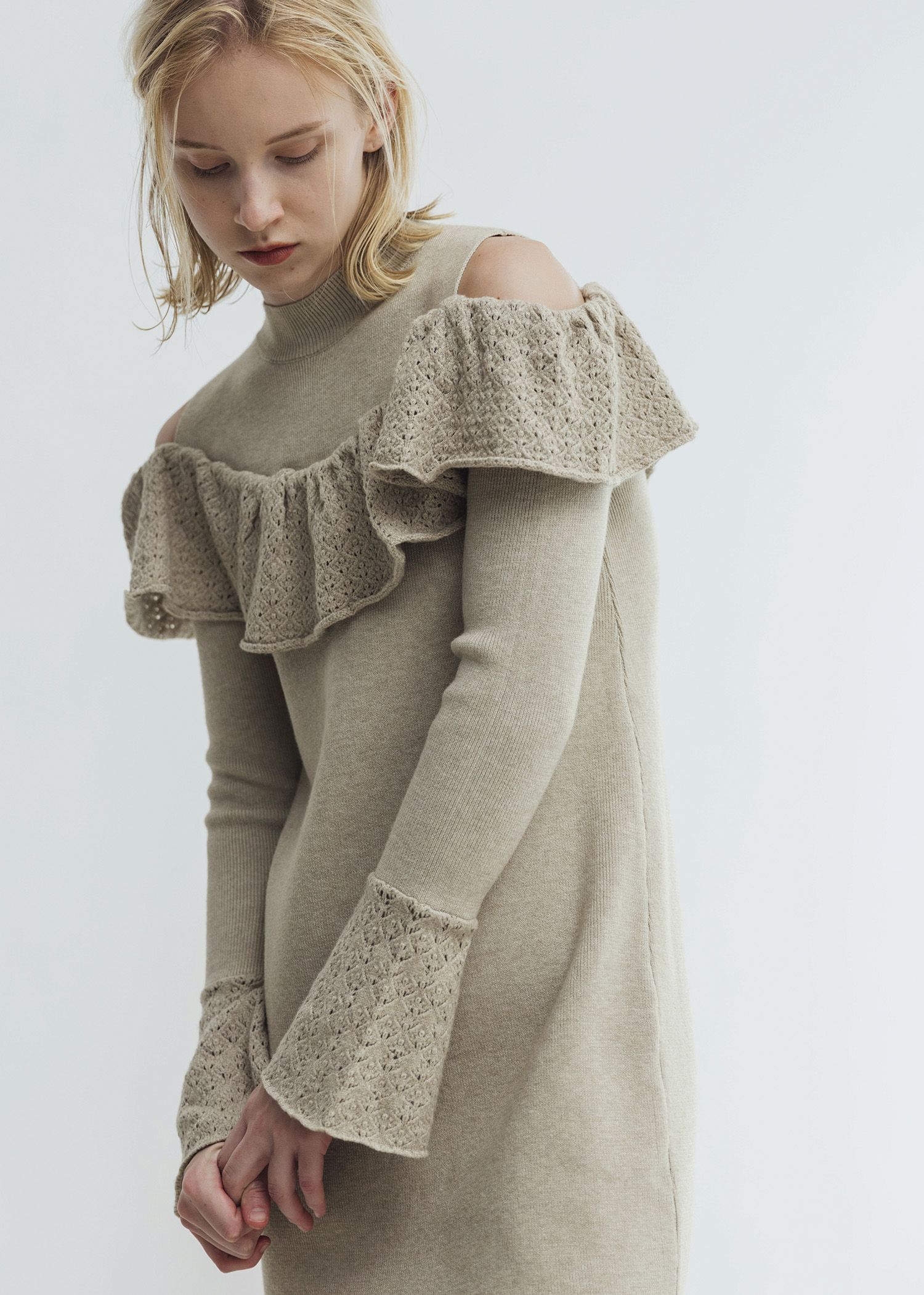 shoulder slit frill mermaid knit OP