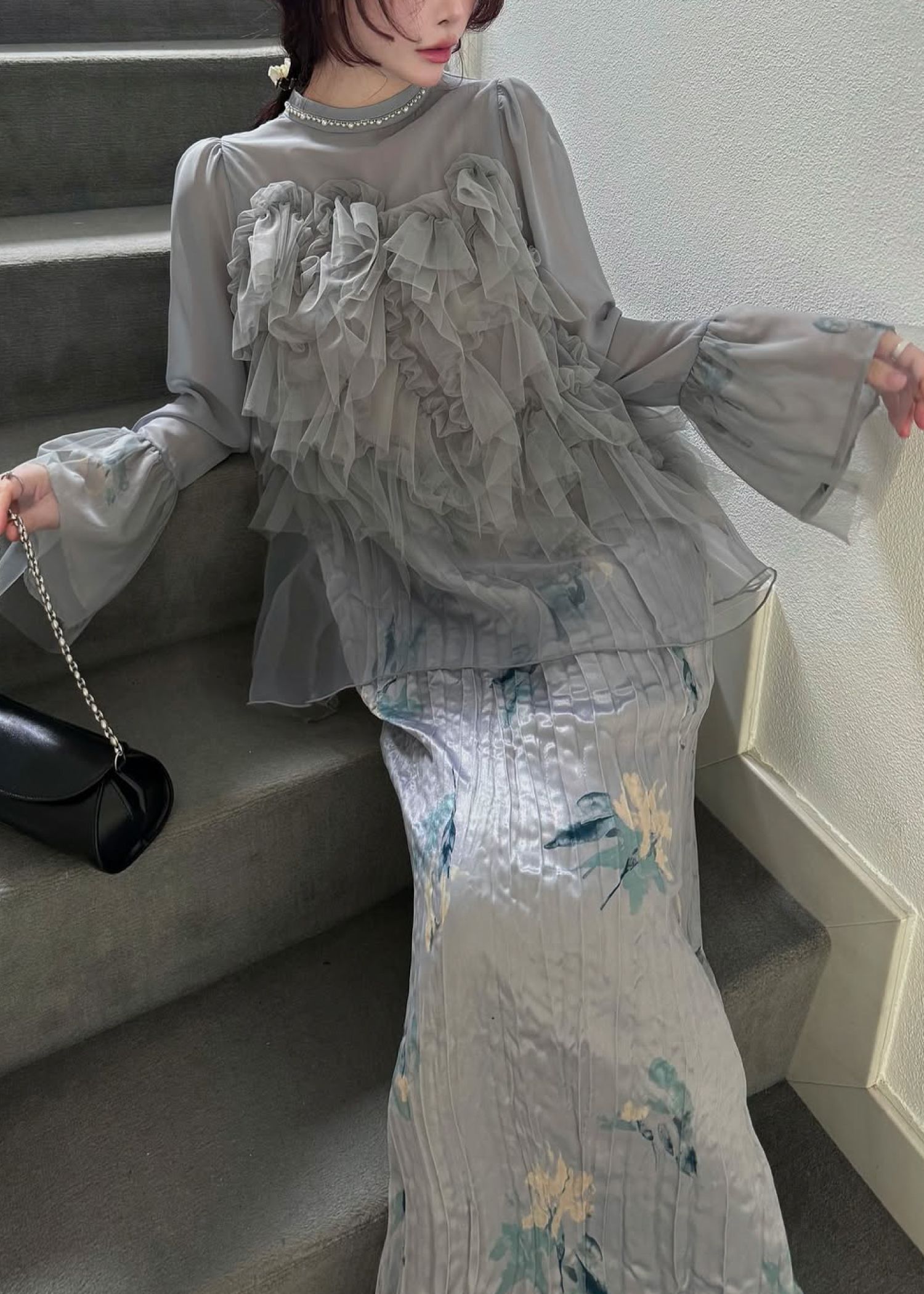 random tulle layered iris pleats OP