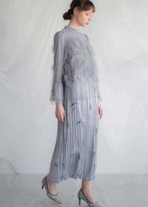 random tulle layered iris pleats OP