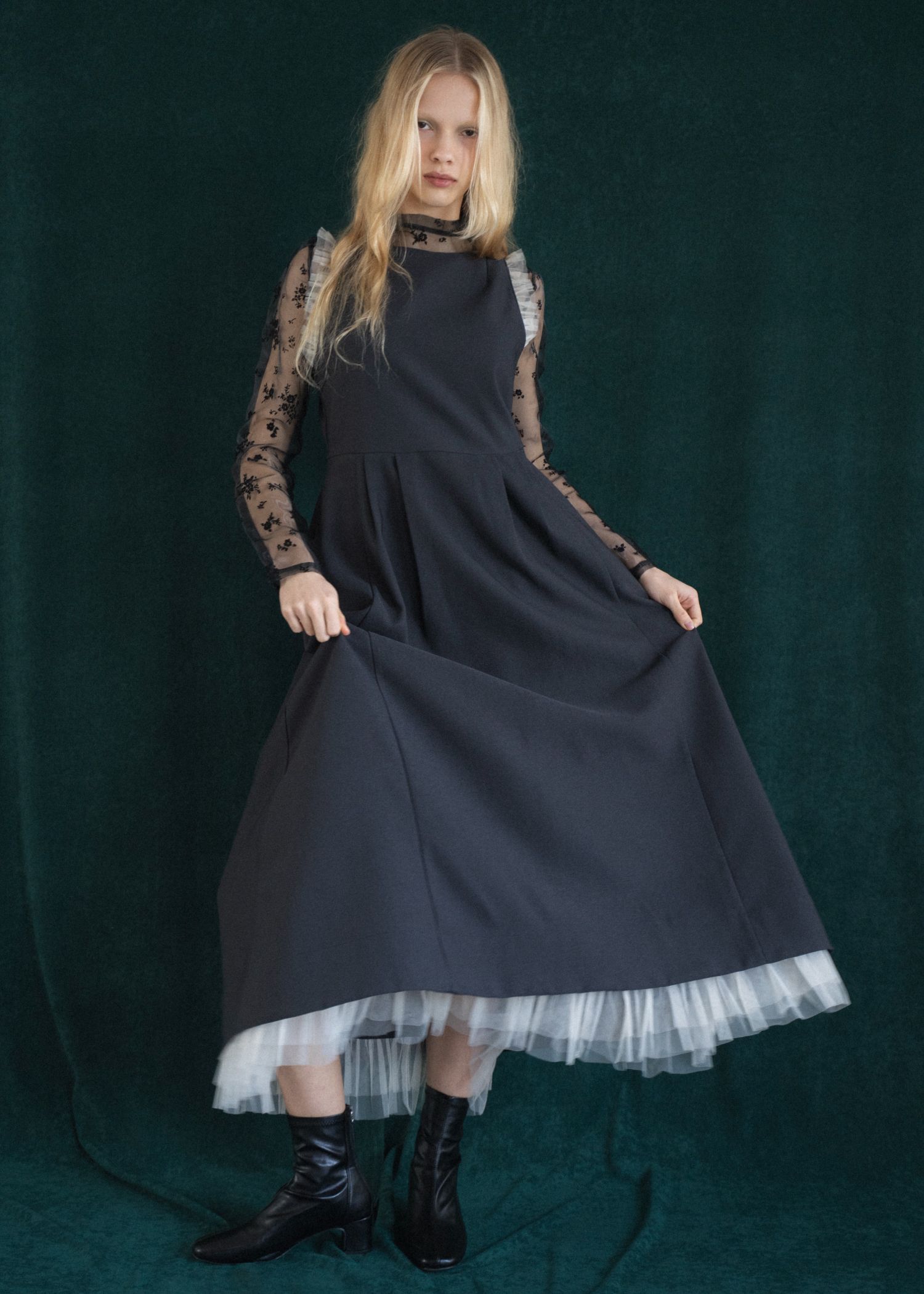 nosleeve hem tiered tulle kersey OP