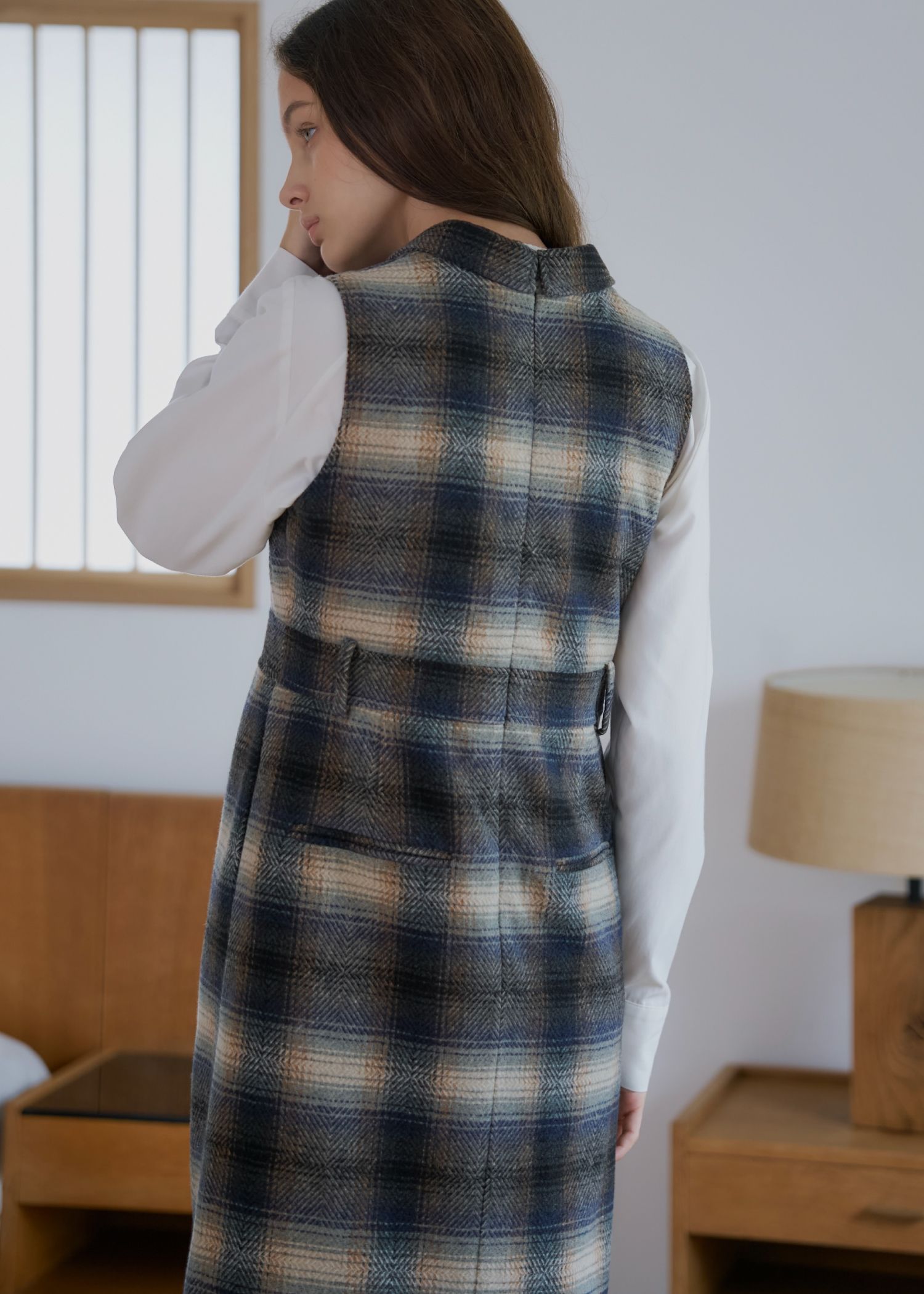 tailored collar no sleeve check OP