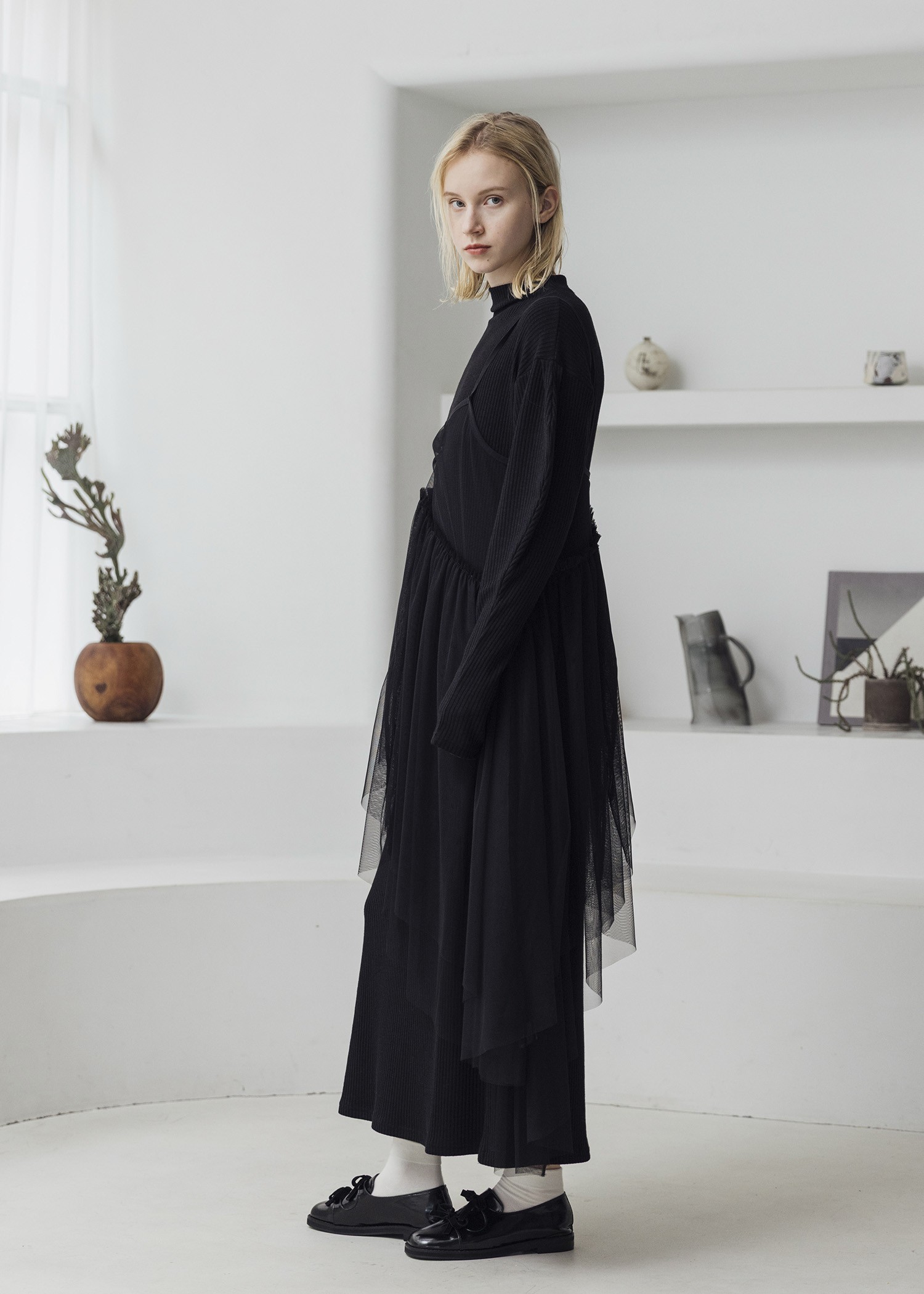 volume sleeve high neck rib OP