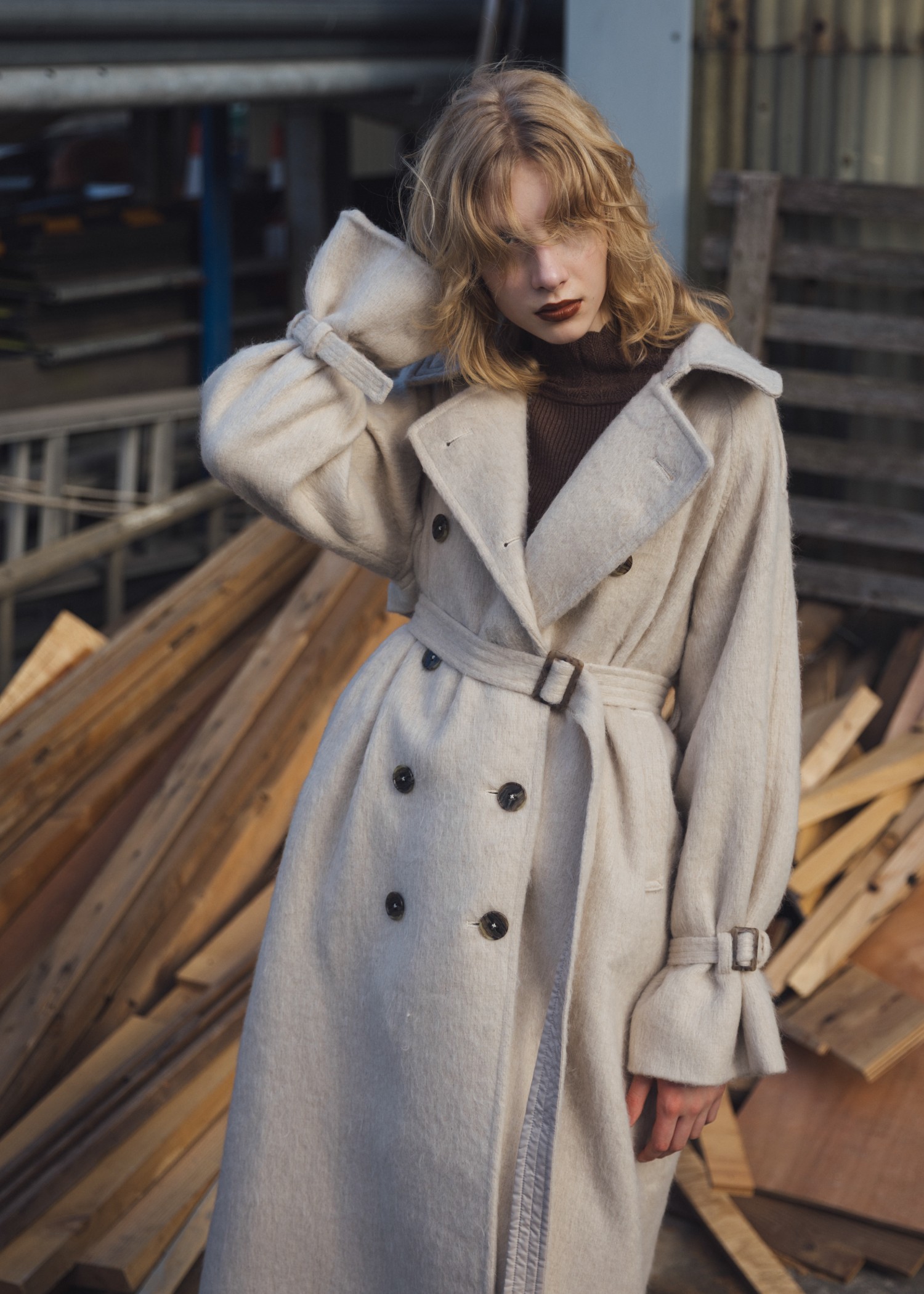 shaggy volume sleeve trench long coat