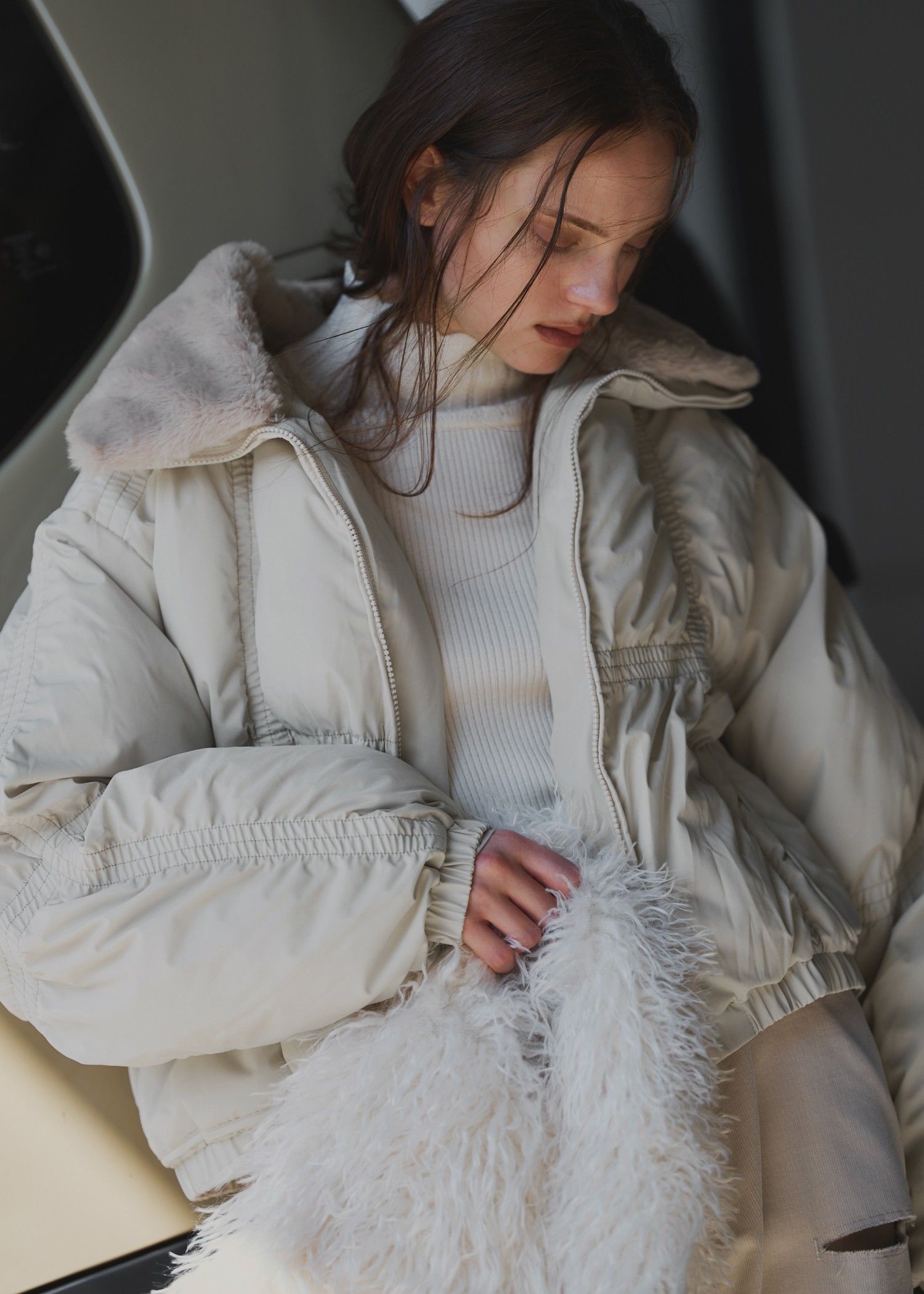 down stitch check fur collar short JK