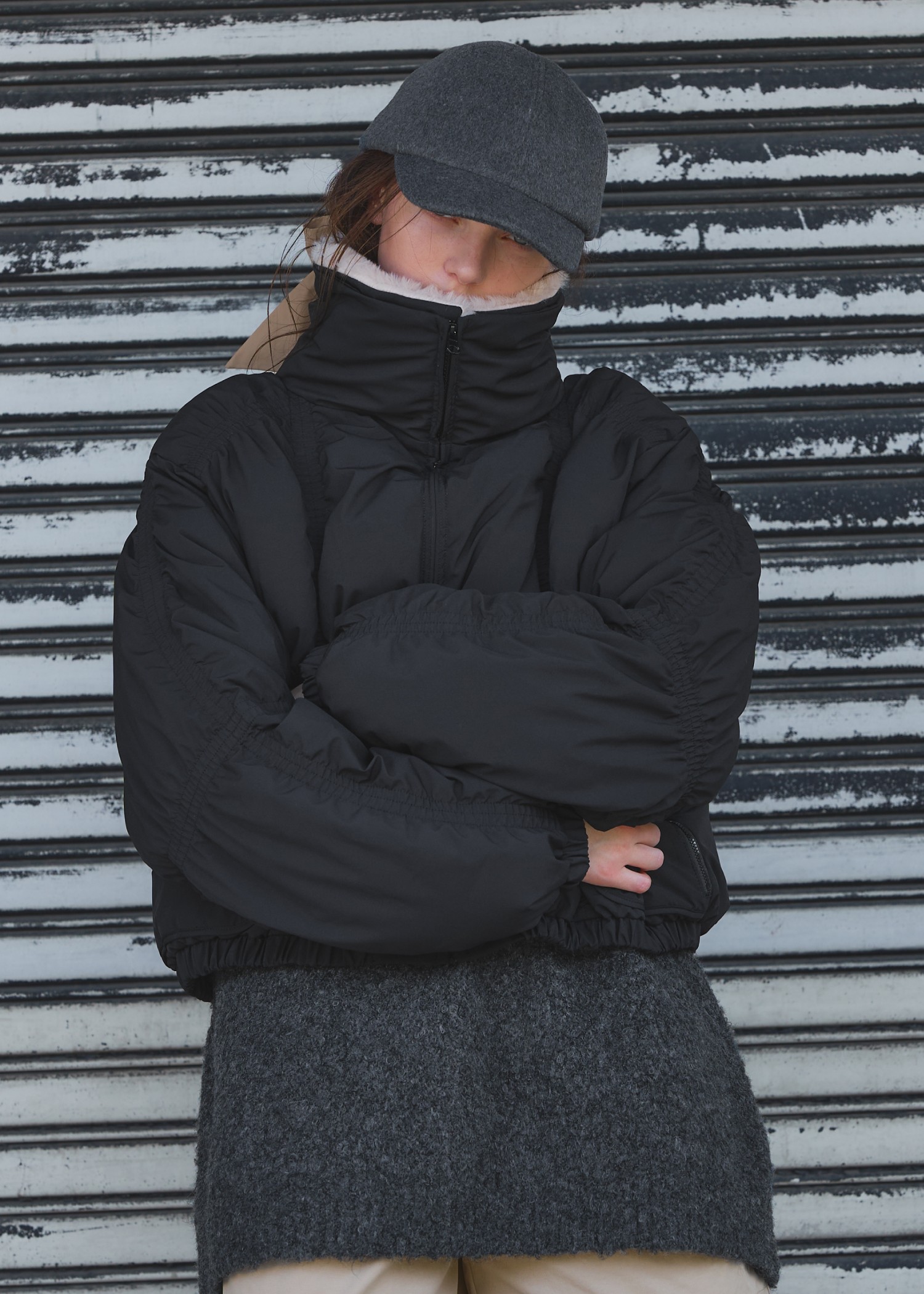 down stitch check fur collar short JK