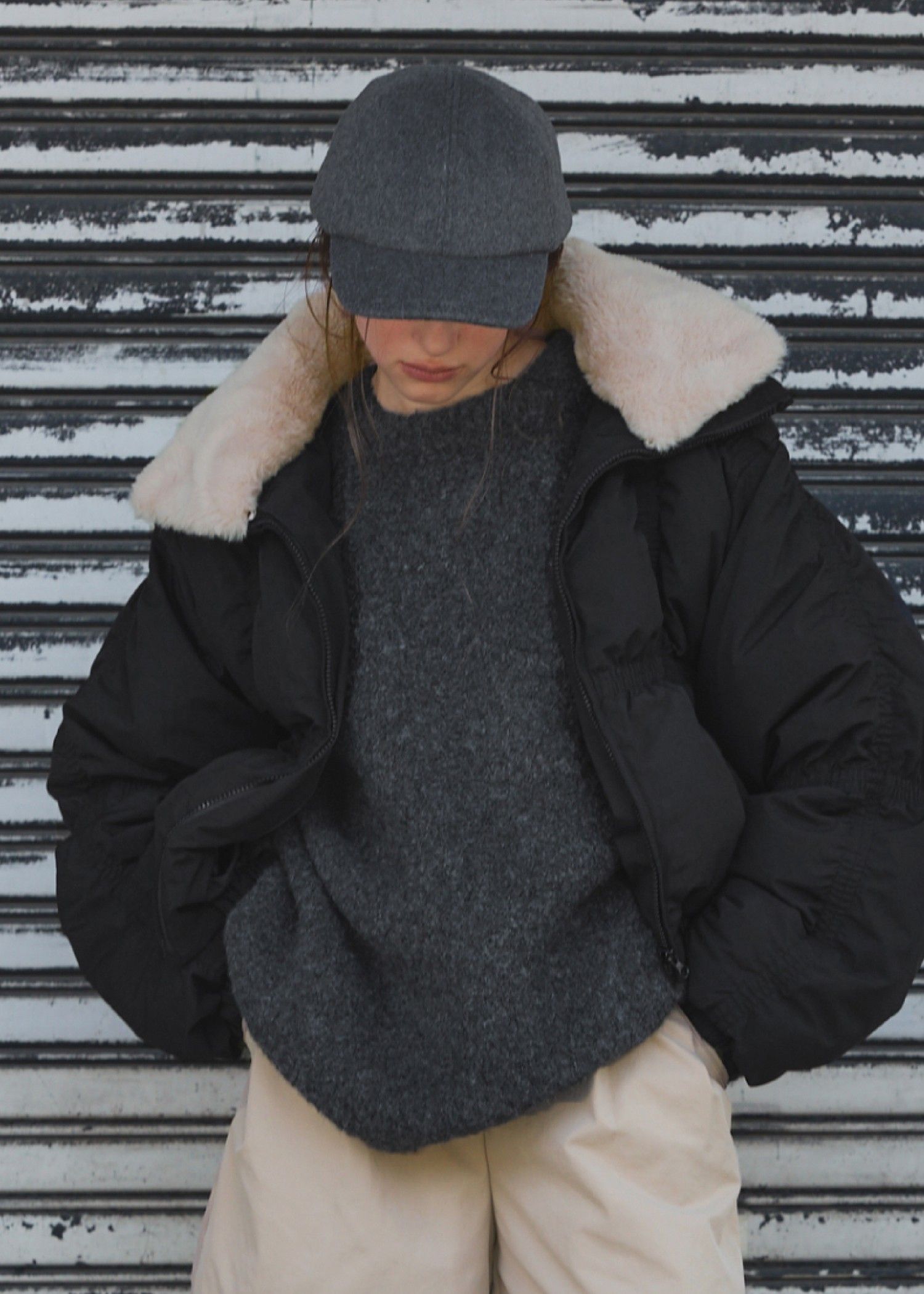 down stitch check fur collar short JK