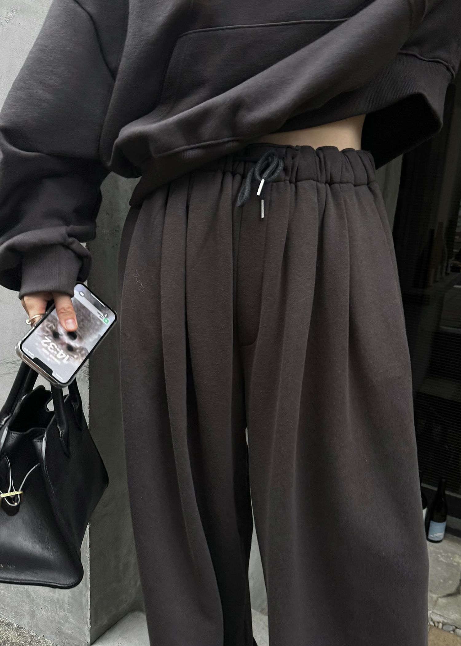 volume tuck drawstring hem sweat PT