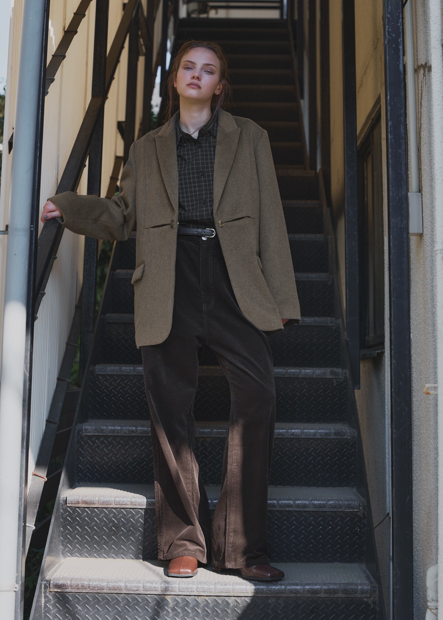 corduroy loose asymmetry notch PT