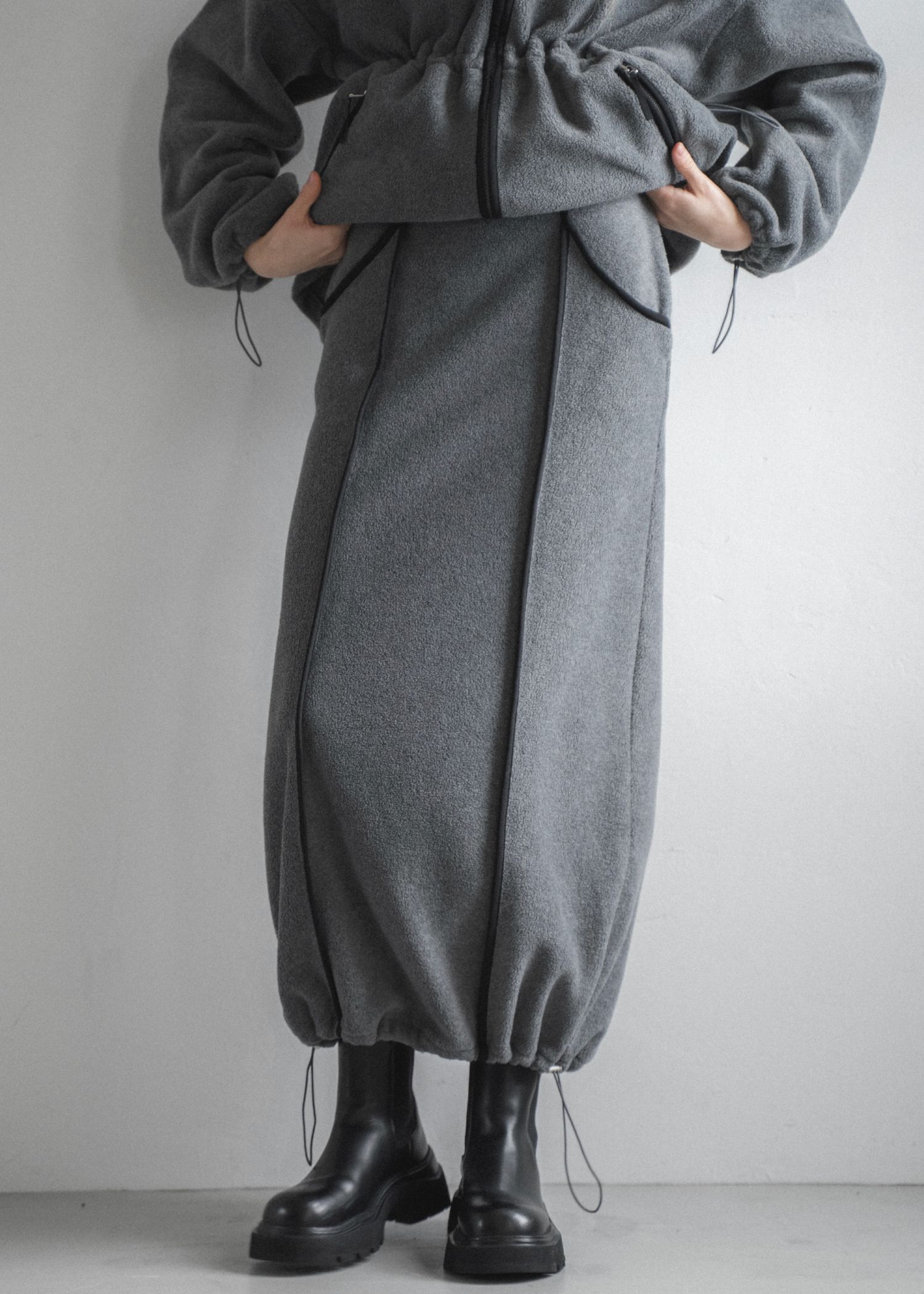 fleece drawstring bi color piping SK