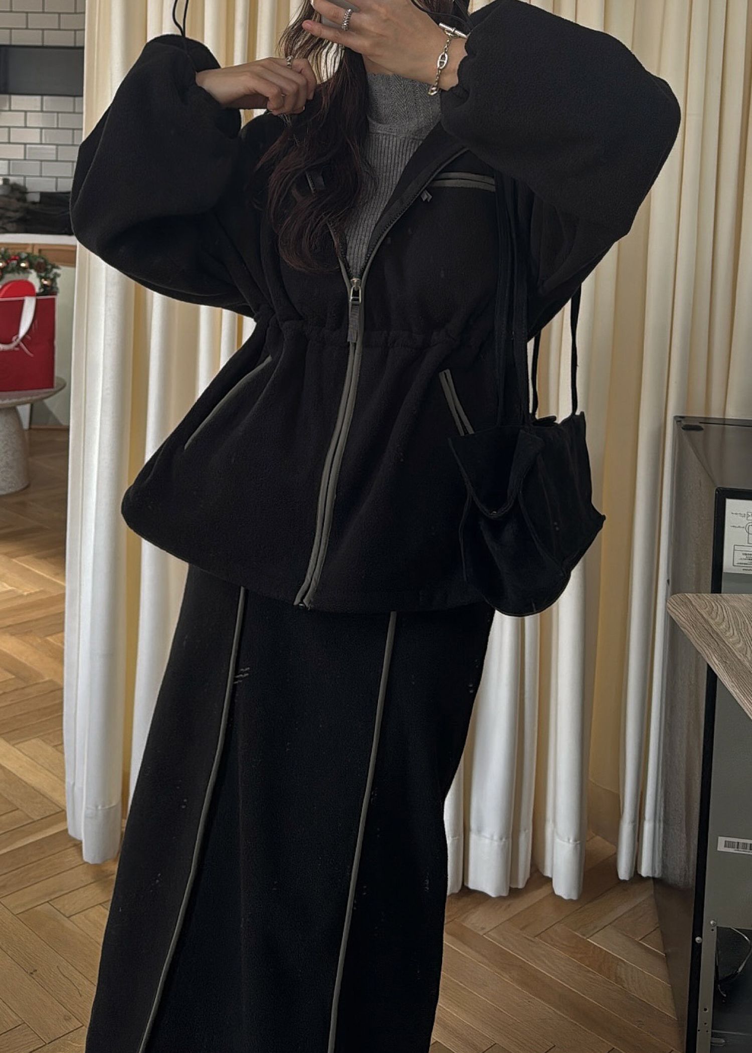 fleece drawstring bi color piping SK