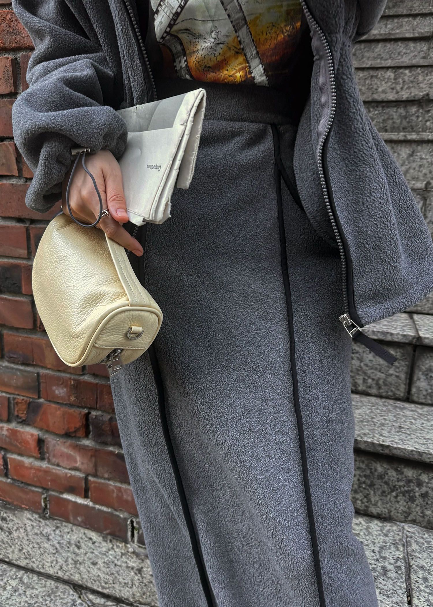 fleece drawstring bi color piping SK