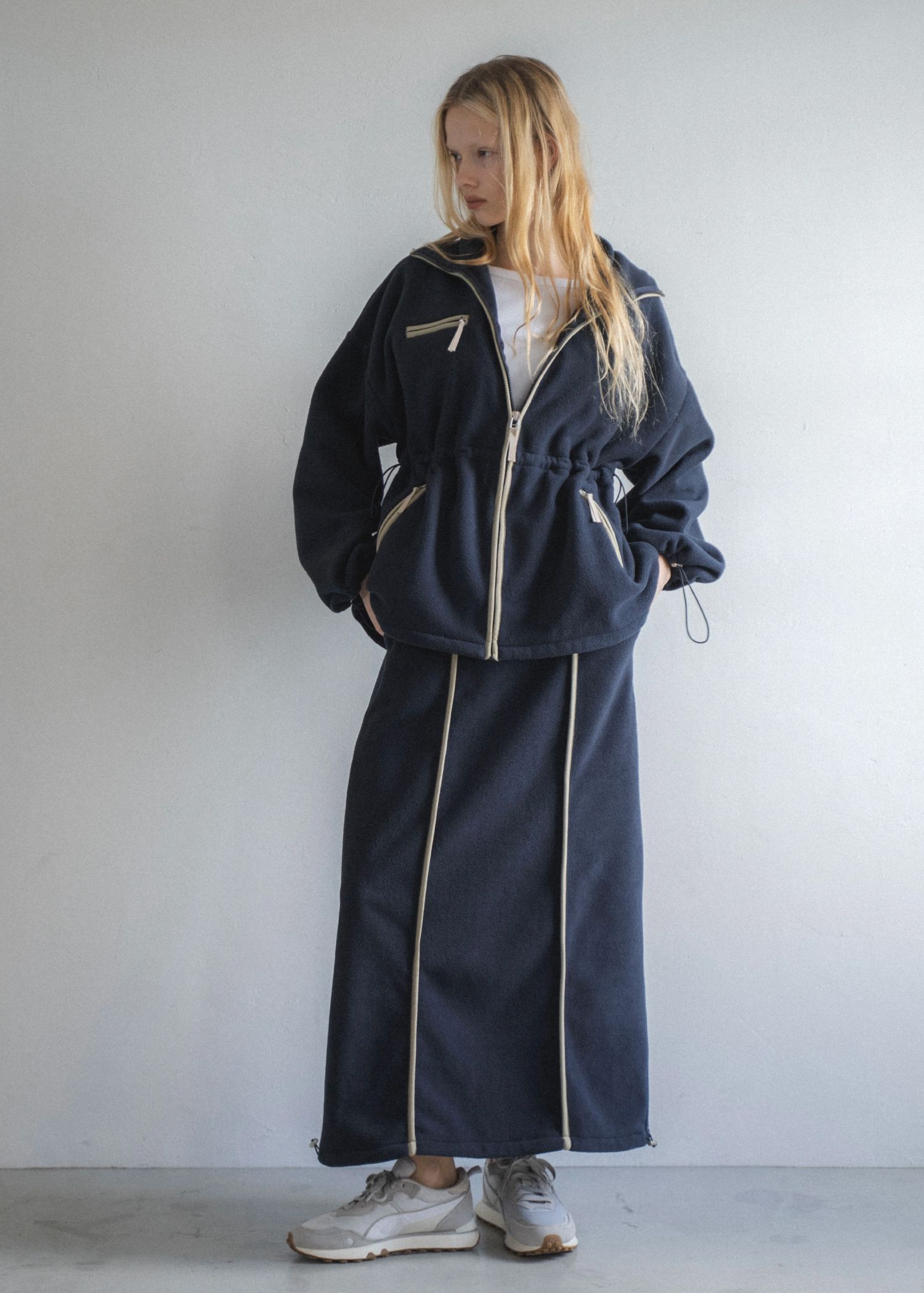 fleece drawstring bi color piping SK