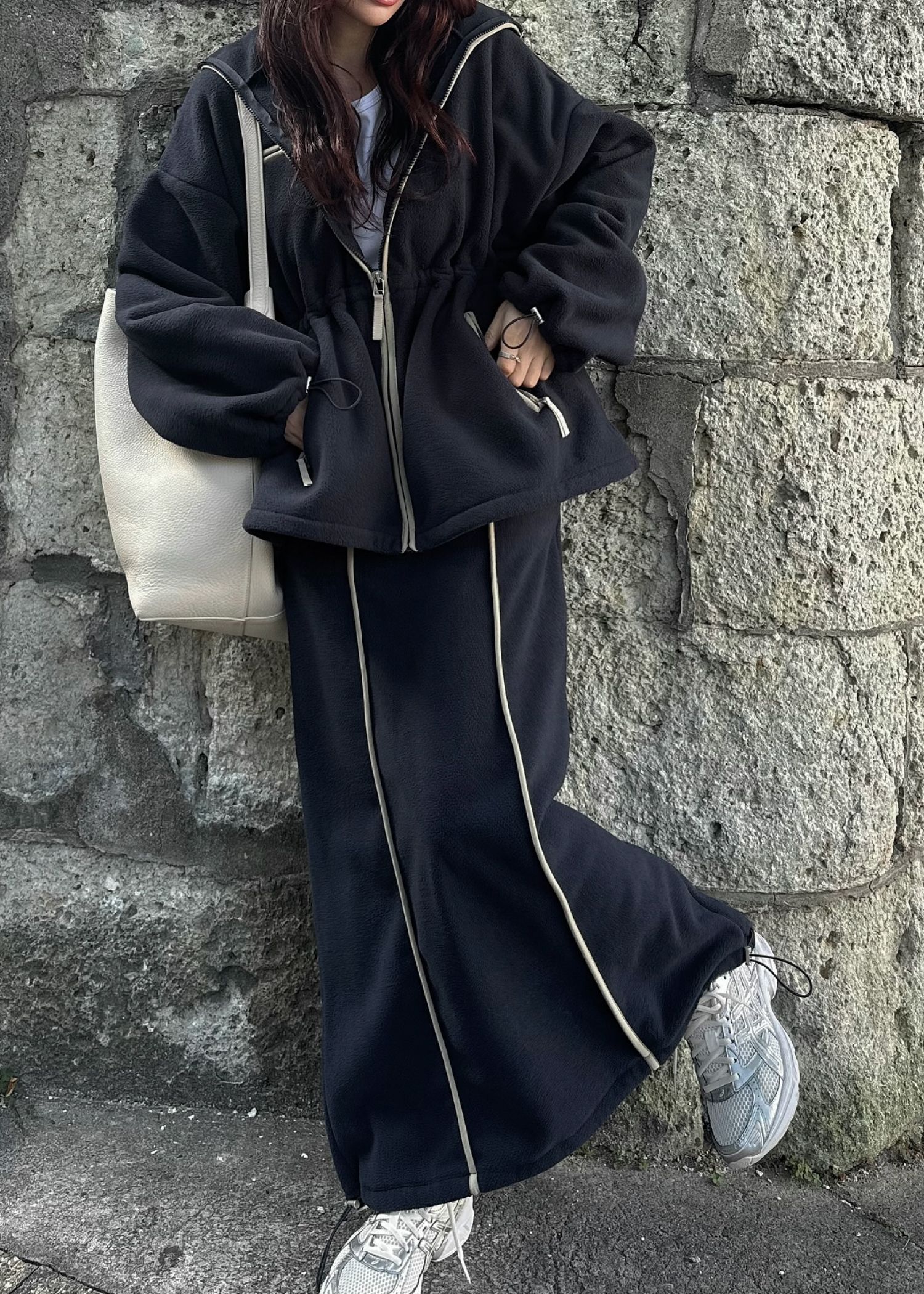 fleece drawstring bi color piping SK