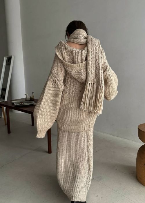 side cable coarse knit pencil SK