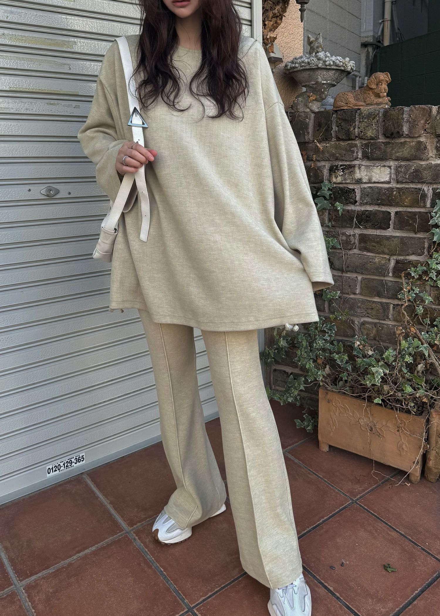 side ribbon tuck bell sleeve rib tops