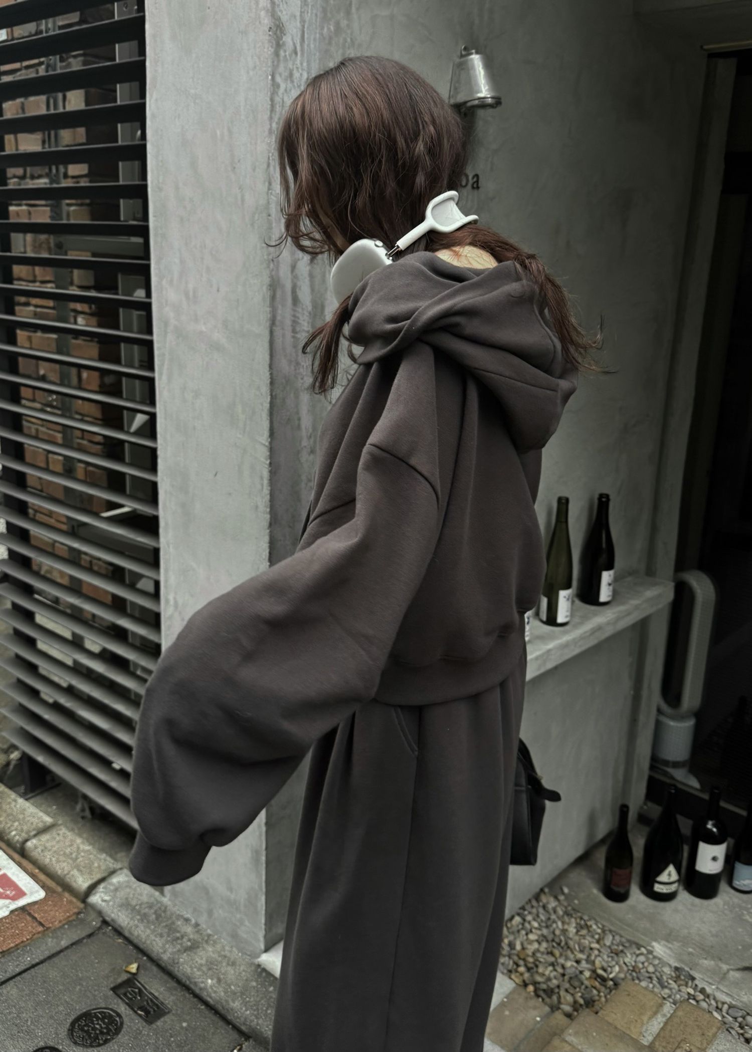 off shoulder cropped hoodie sweat