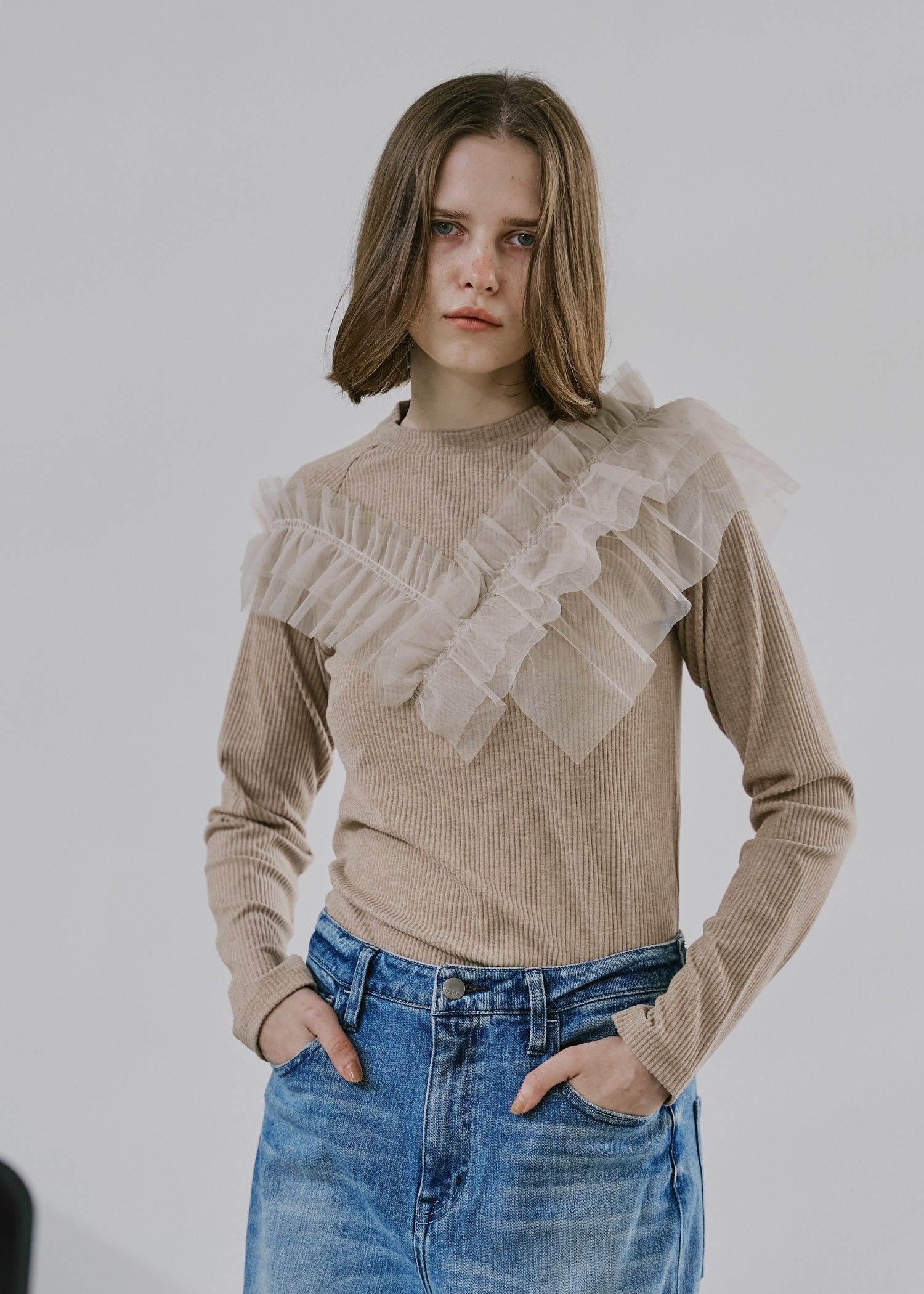 asymmetry tulle frill docking rib tops