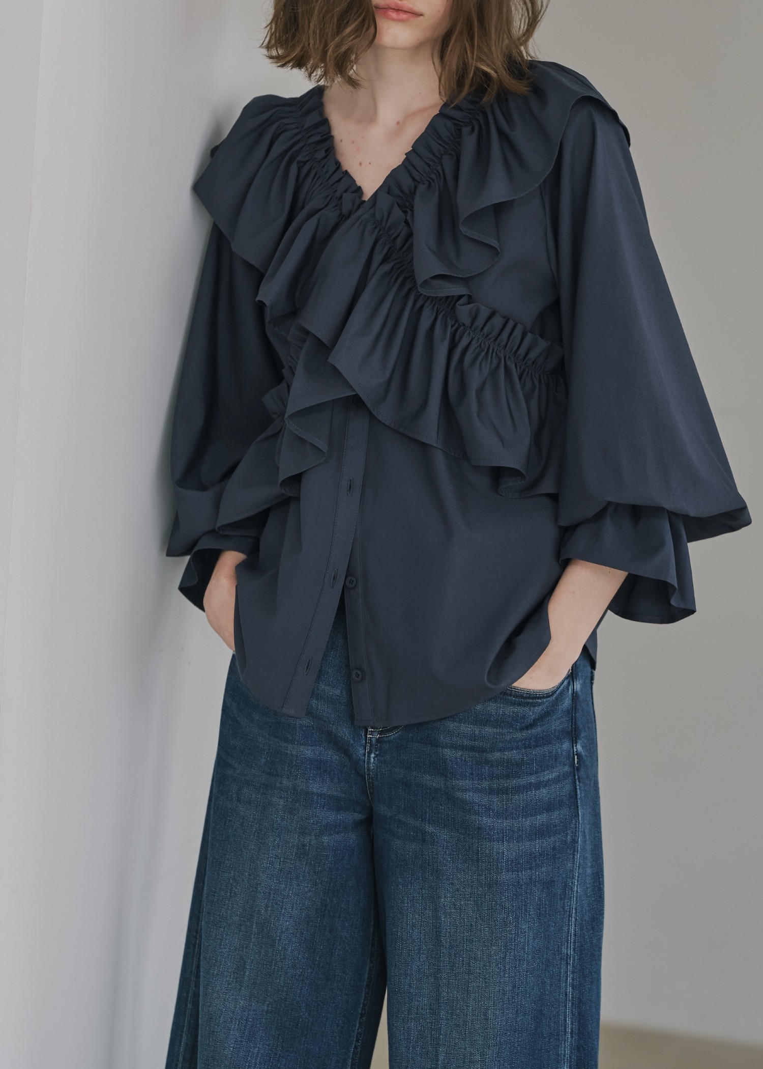 frill cross asymmetry BL