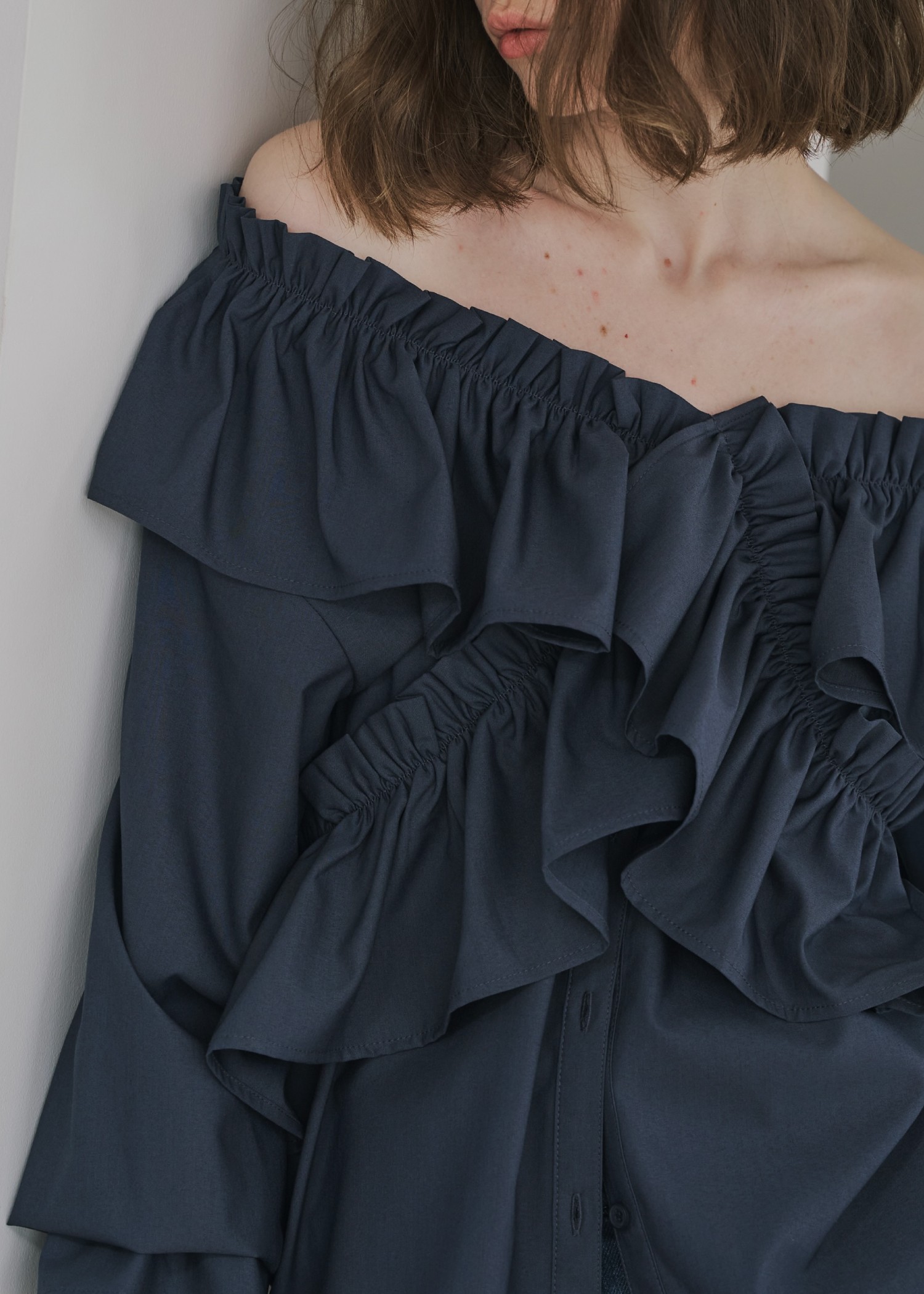 frill cross asymmetry BL