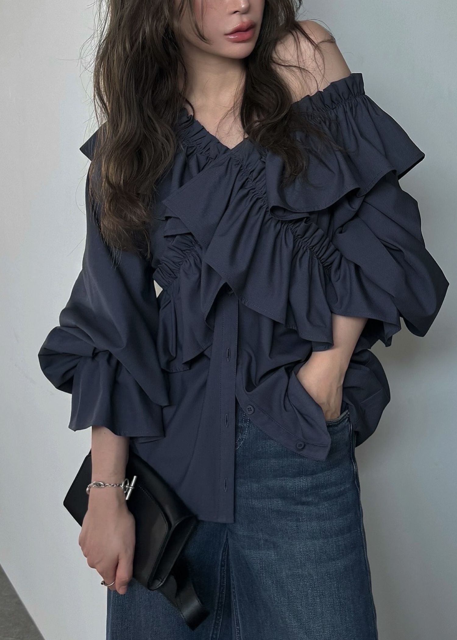 frill cross asymmetry BL