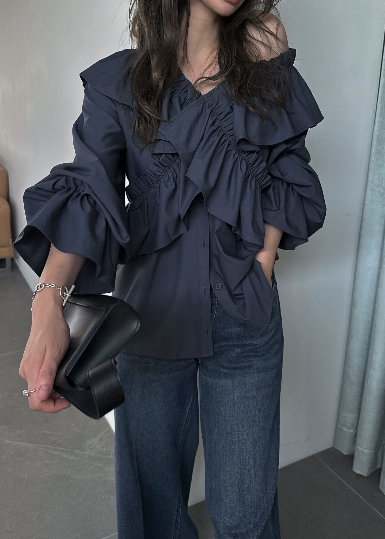 frill cross asymmetry BL