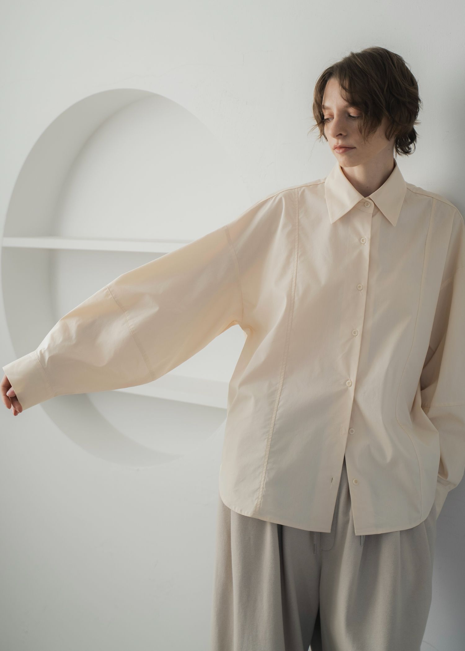 back volume statement cocoon shirt