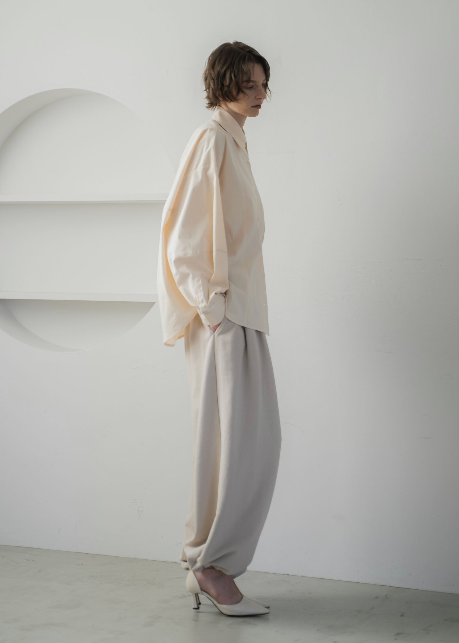 back volume statement cocoon shirt