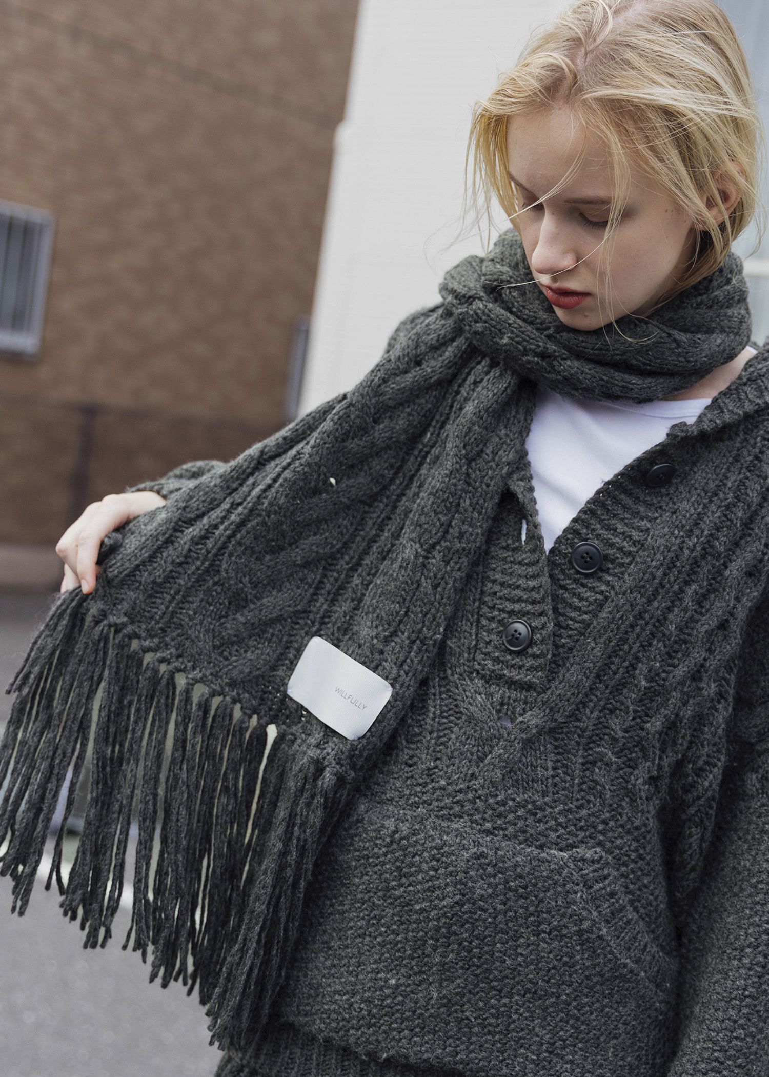 coarse knit cable fringe muffler