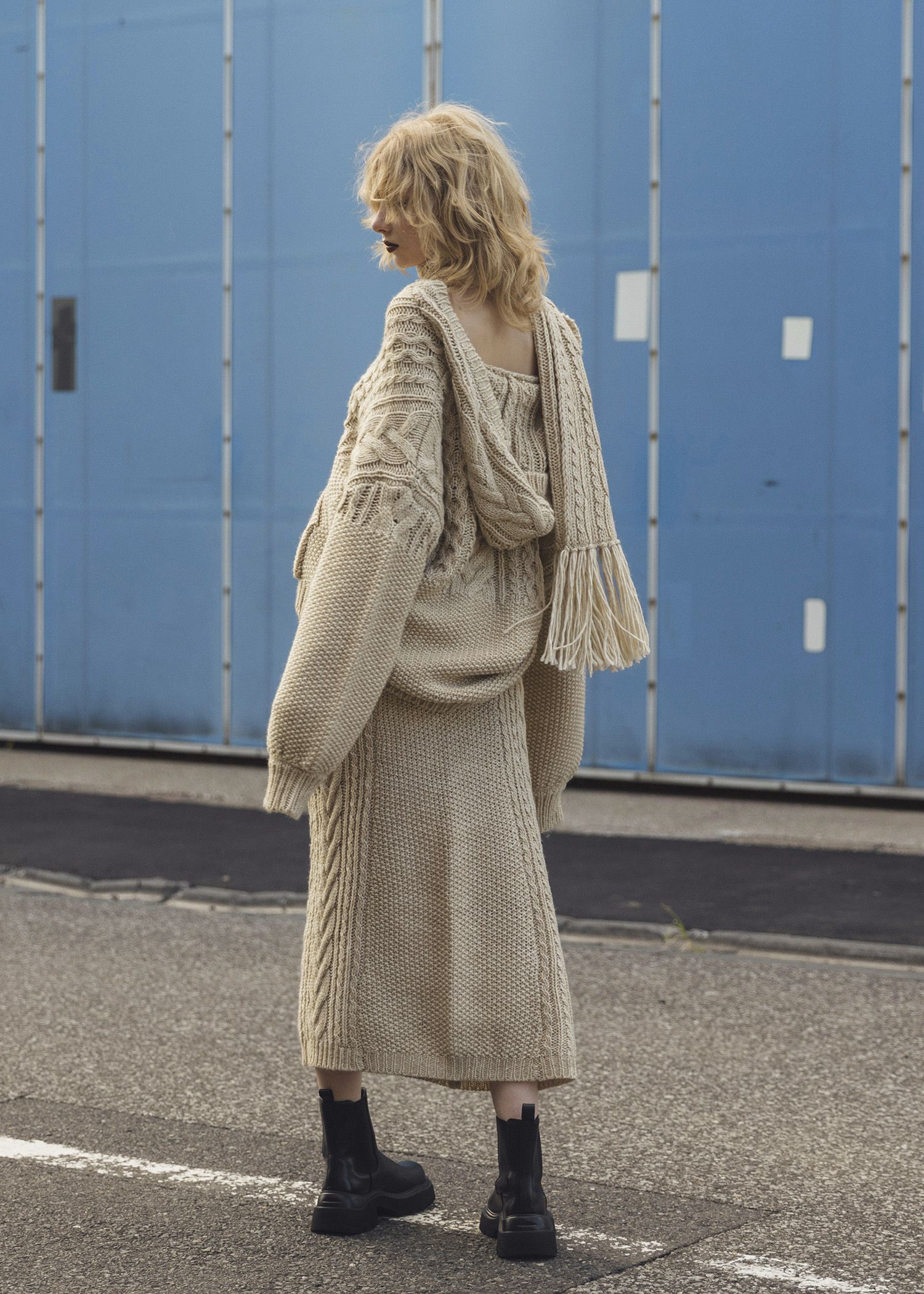 coarse knit cable fringe muffler