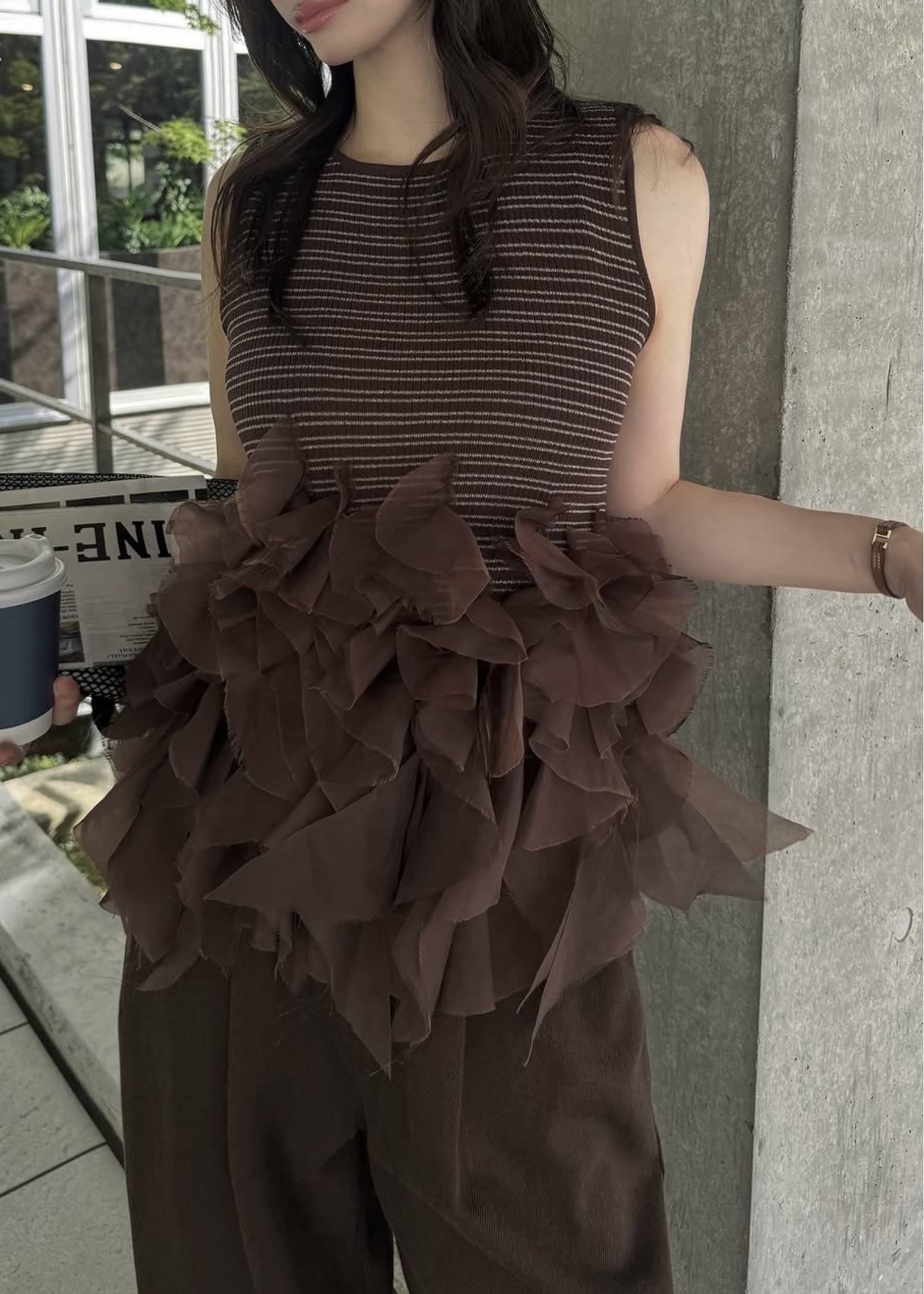 gradation frill no sleeve knit