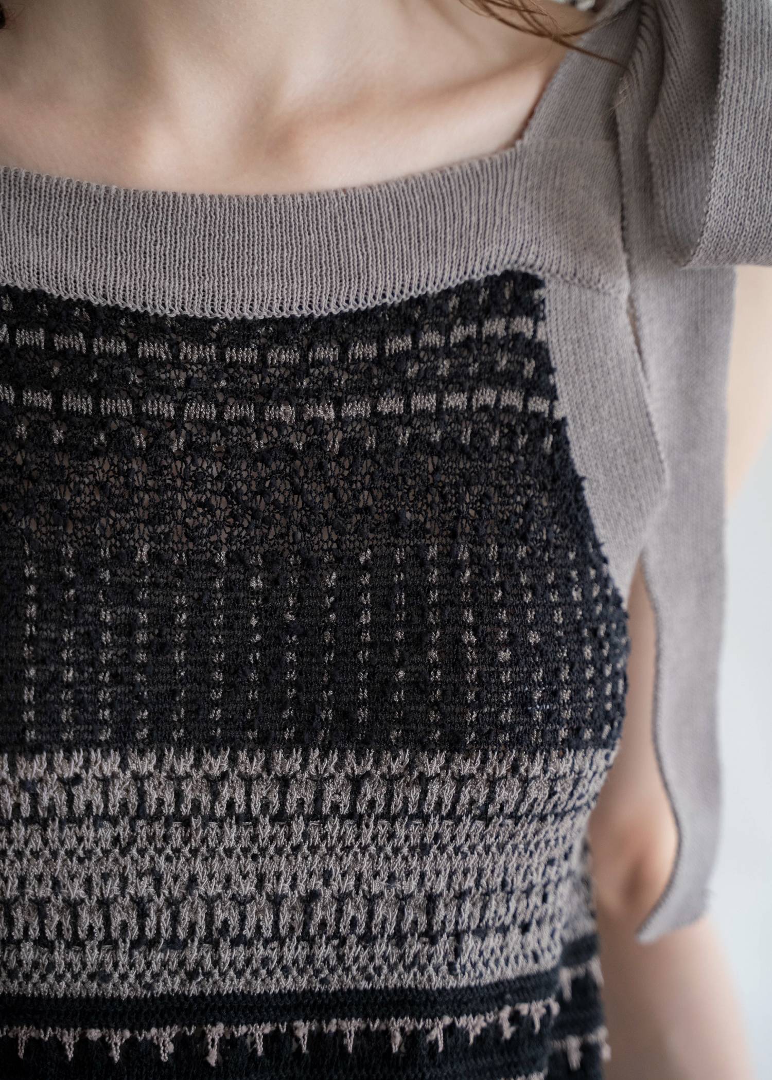 at random geometric pattern knit all-in-one